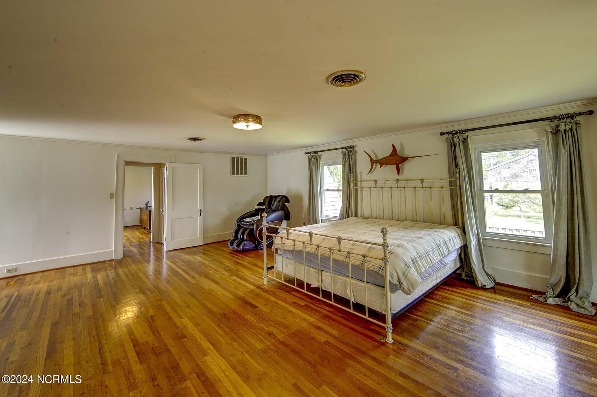 264 Main Street Property Photo 37