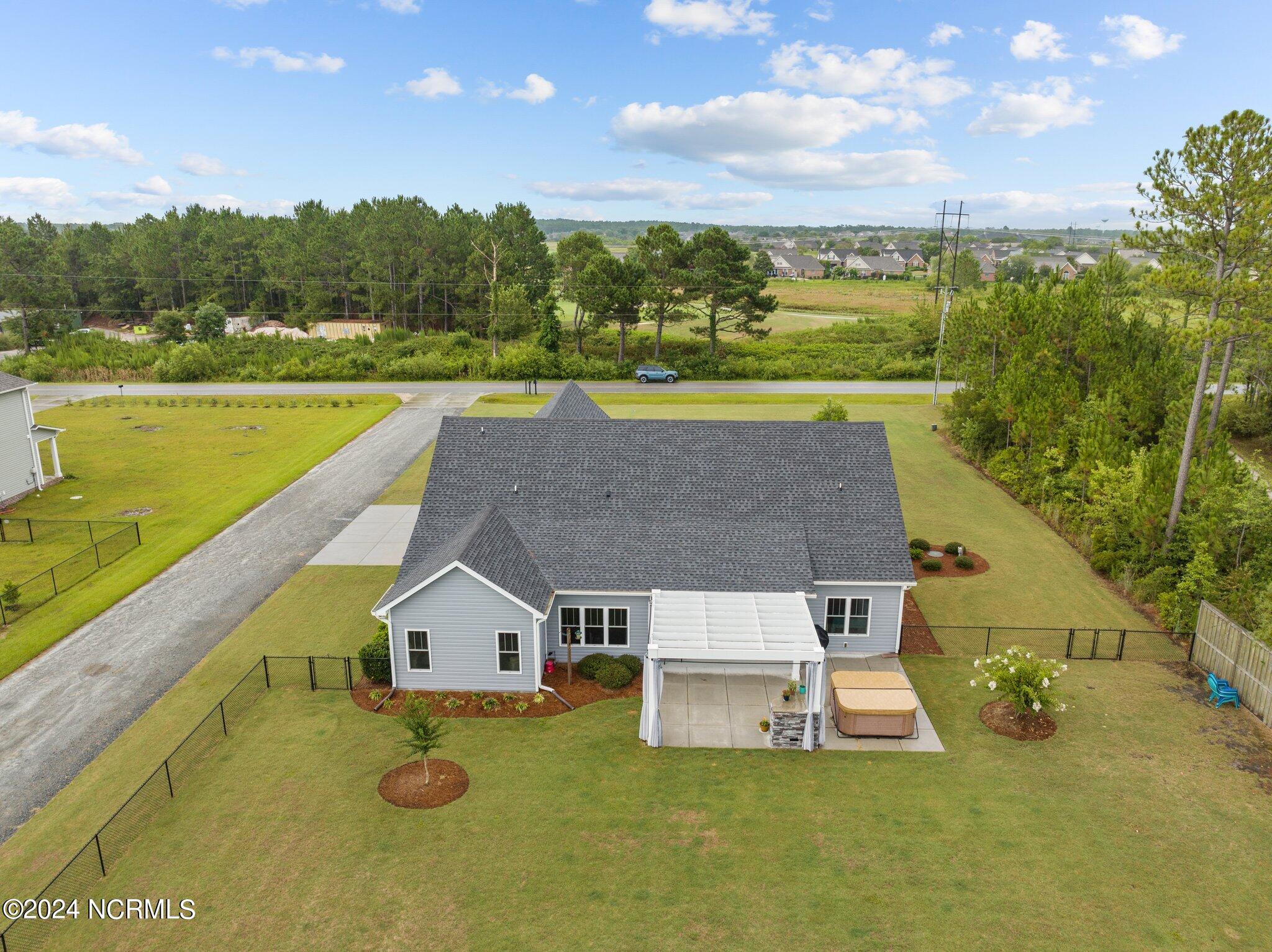 2463 Hoover Road Property Photo 43