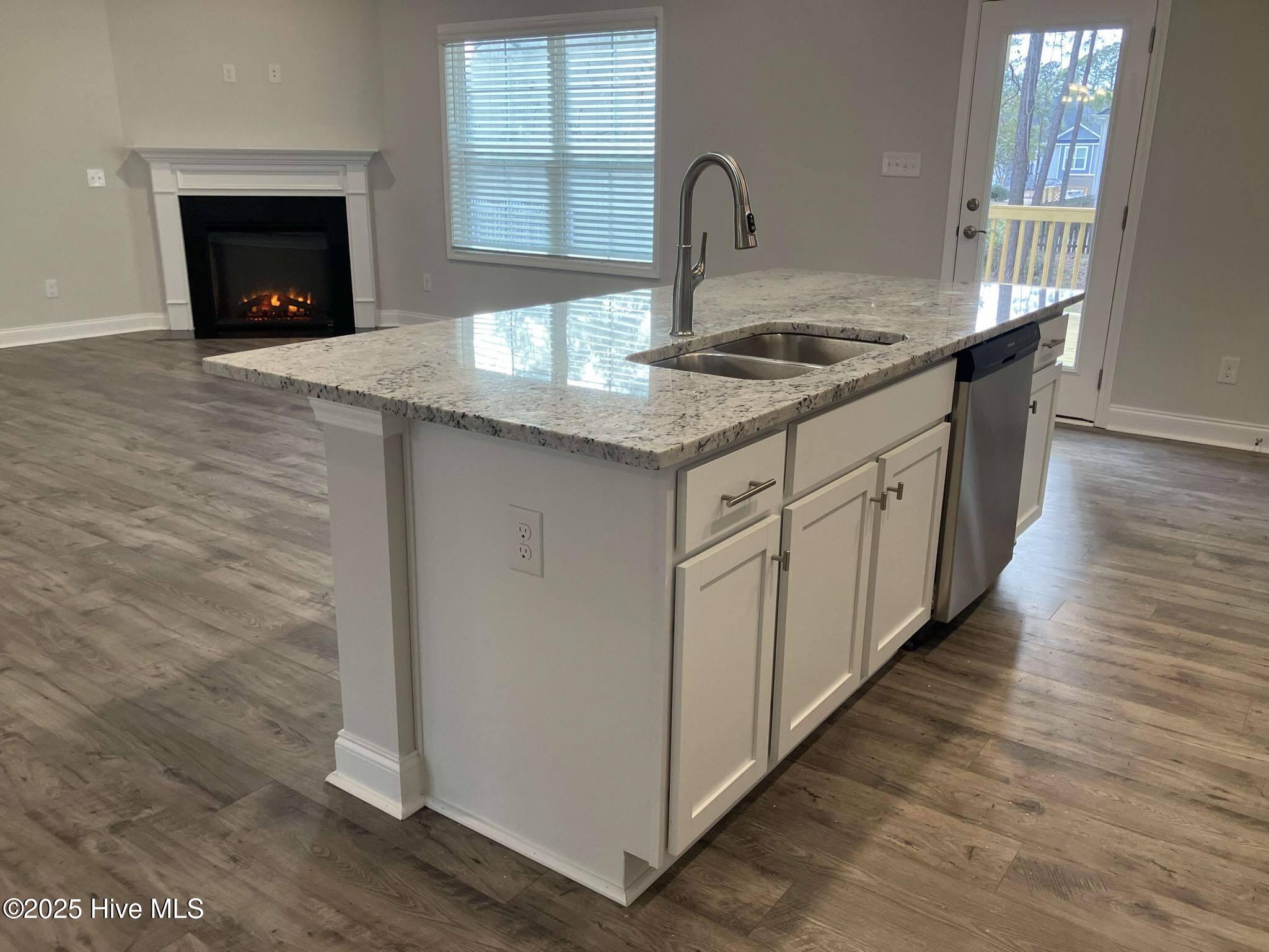 915 Sea Holly Court Property Photo 11