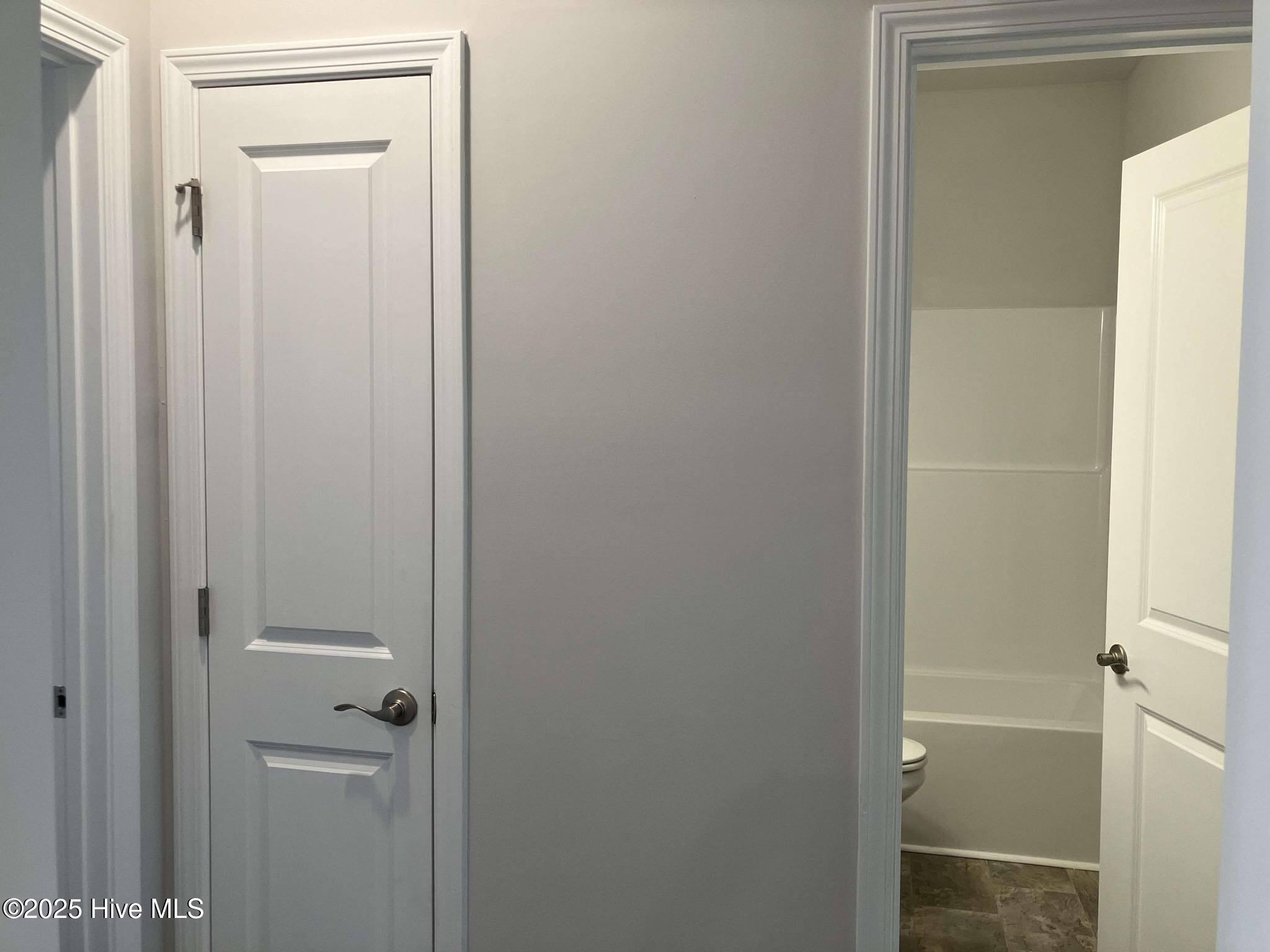 915 Sea Holly Court Property Photo 19