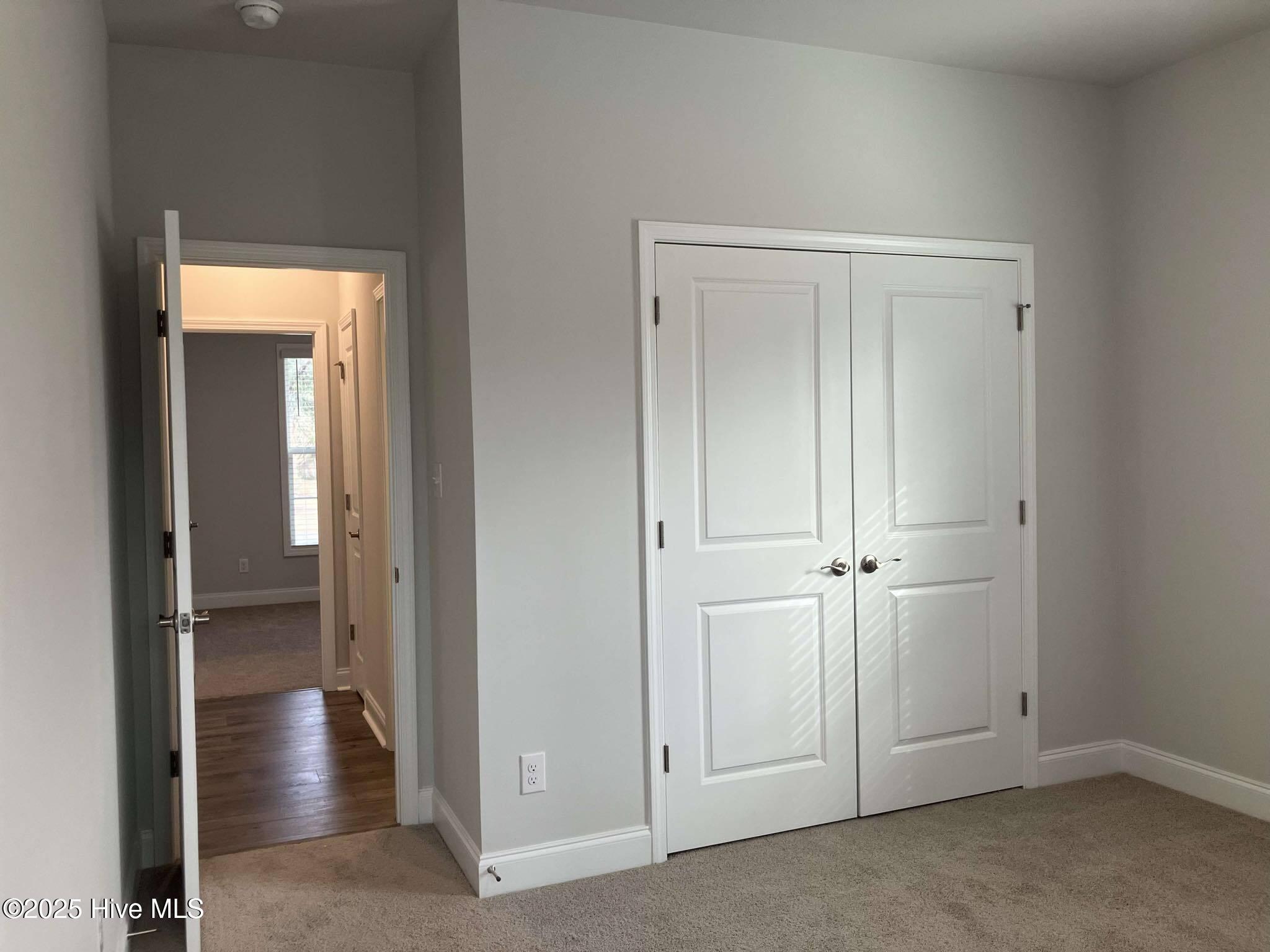 915 Sea Holly Court Property Photo 21