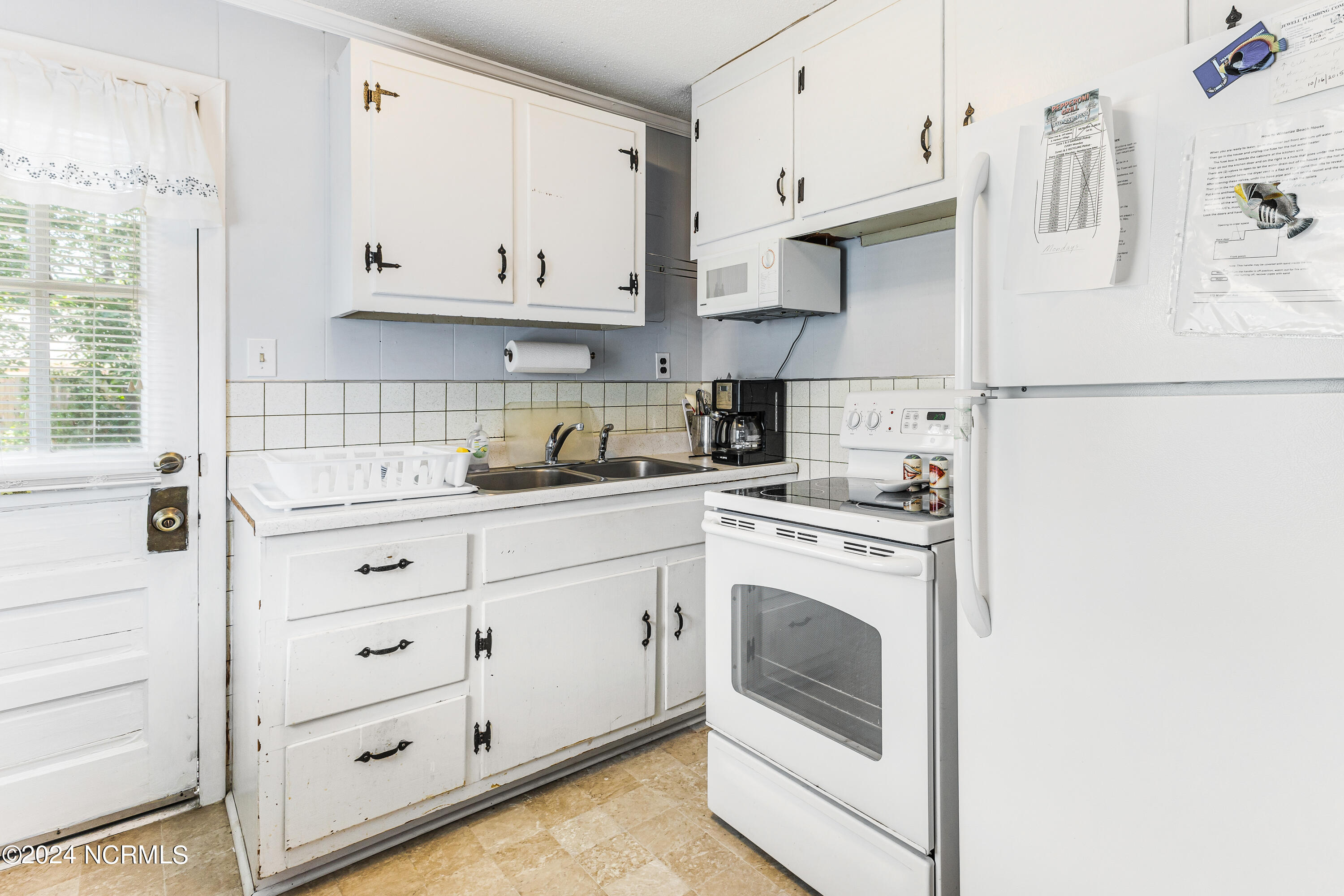 103 N Middleton Avenue Property Photo 14