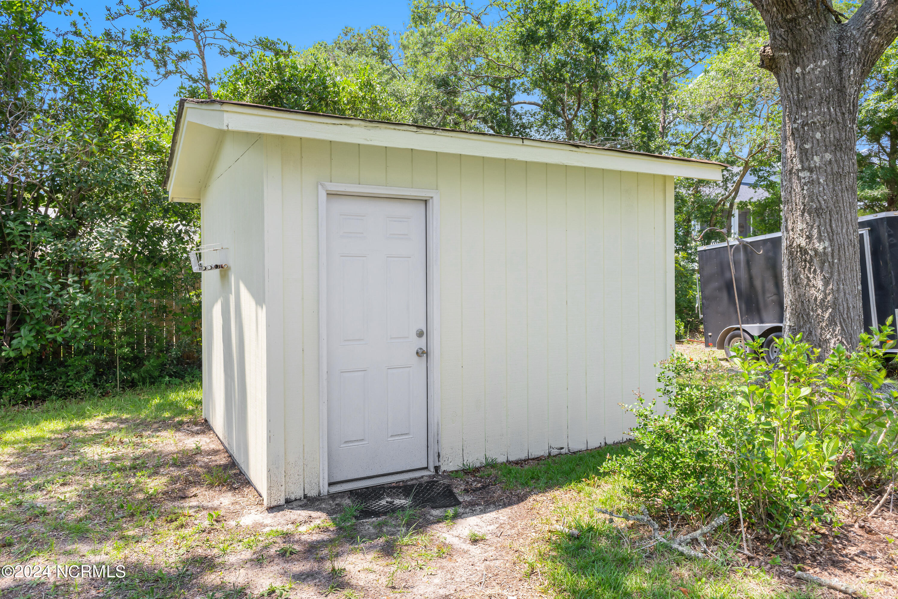 103 N Middleton Avenue Property Photo 27