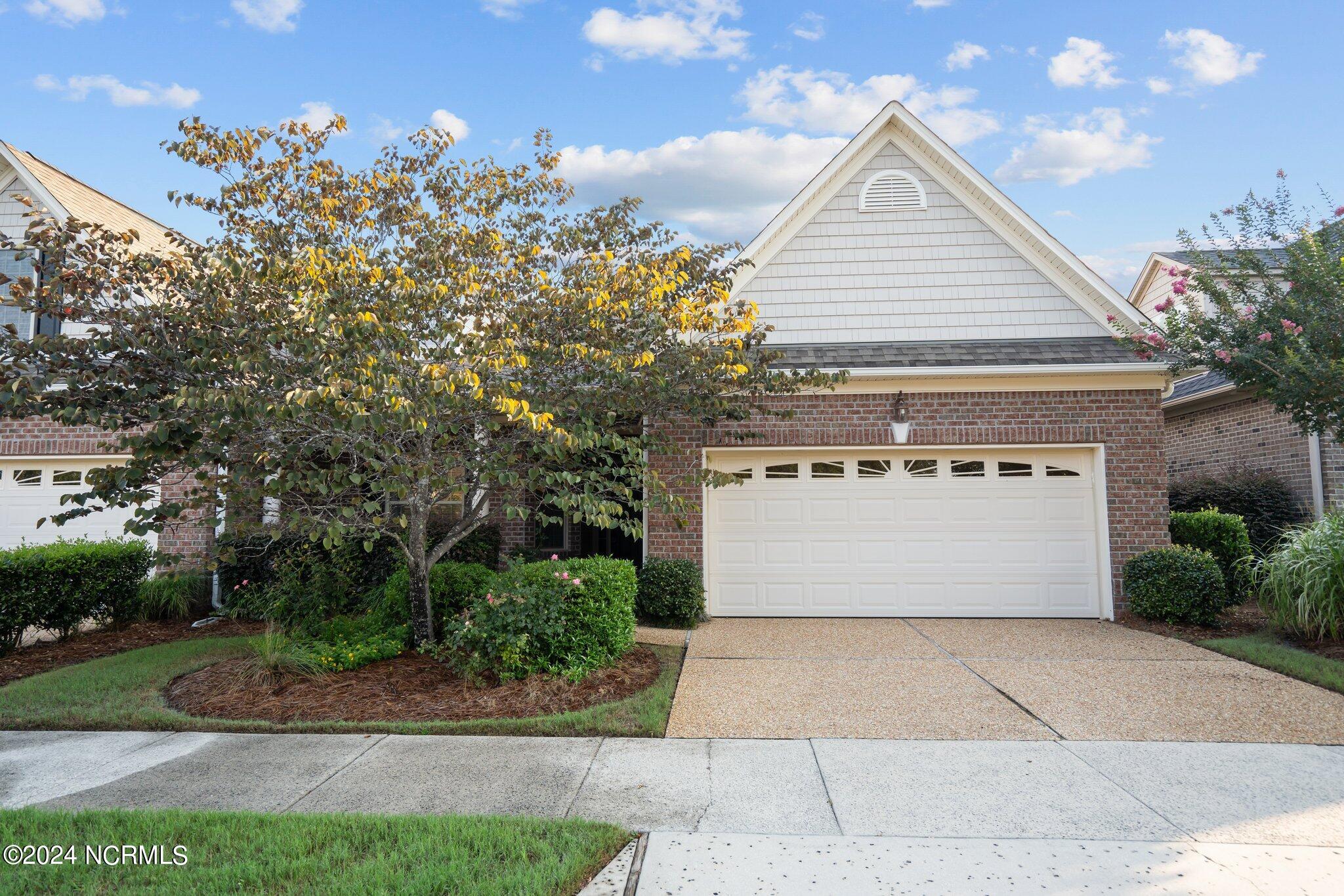 2422 W Oak Bridge Way Property Photo 1