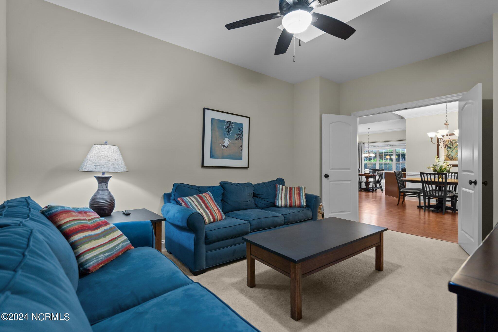 2422 W Oak Bridge Way Property Photo 10