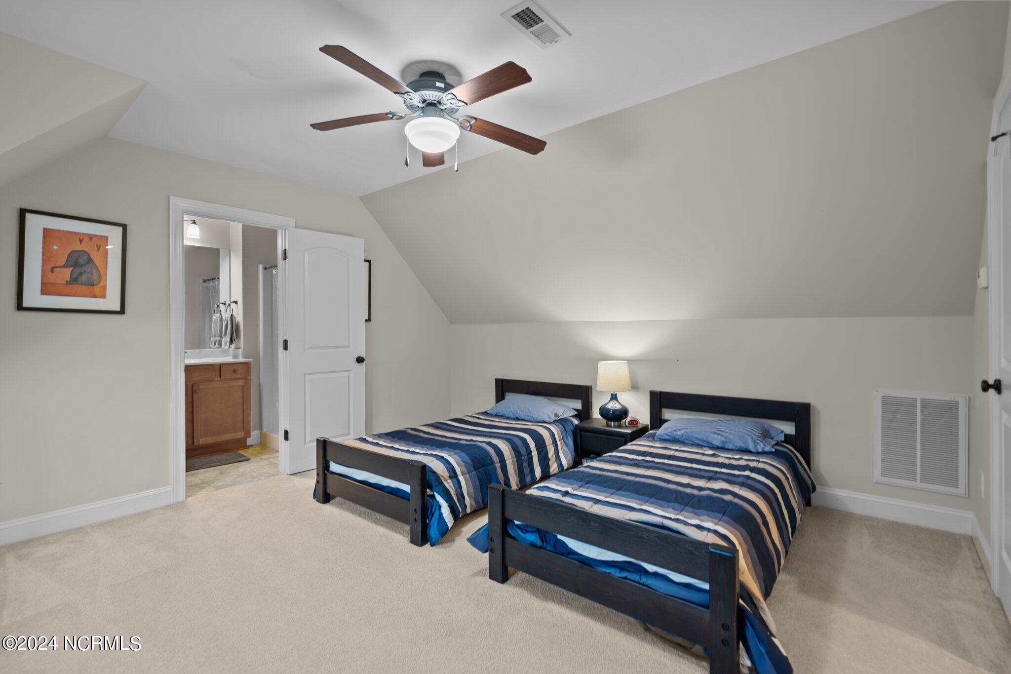 2422 W Oak Bridge Way Property Photo 38