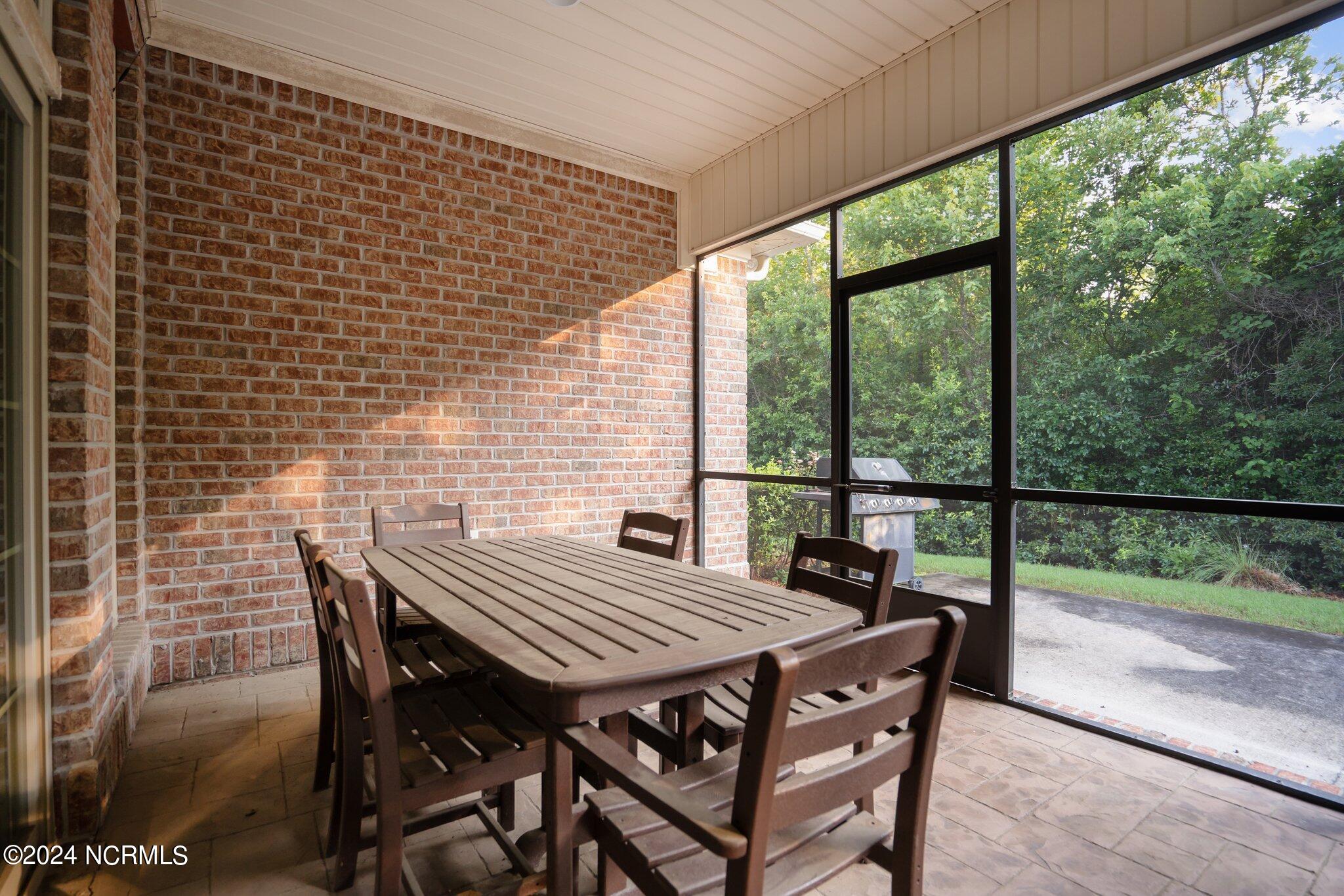 2422 W Oak Bridge Way Property Photo 43