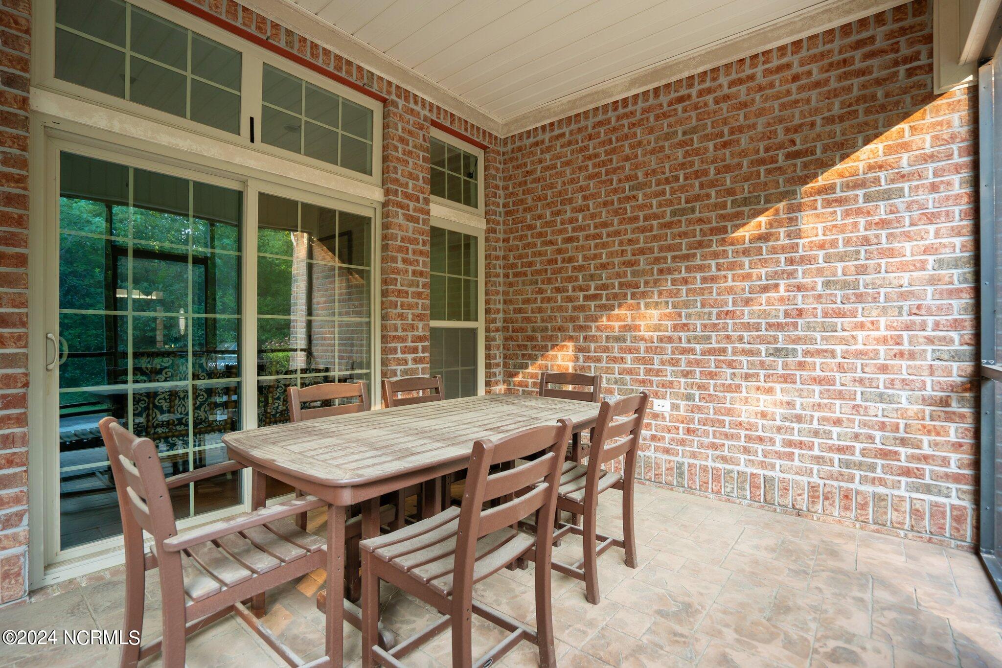 2422 W Oak Bridge Way Property Photo 45