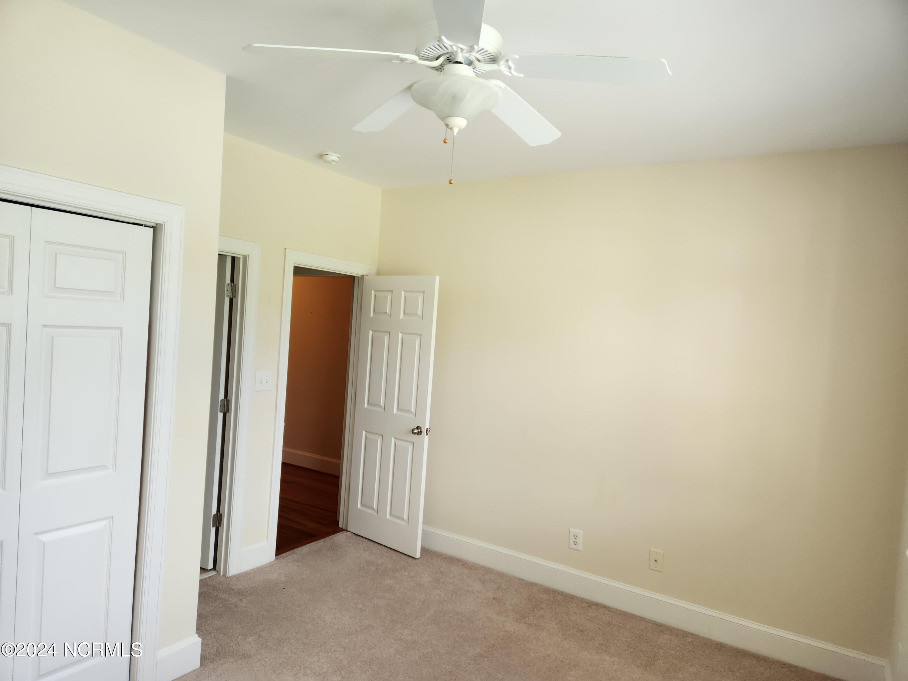 1129 Bennett Road Unit 1a Property Photo 14