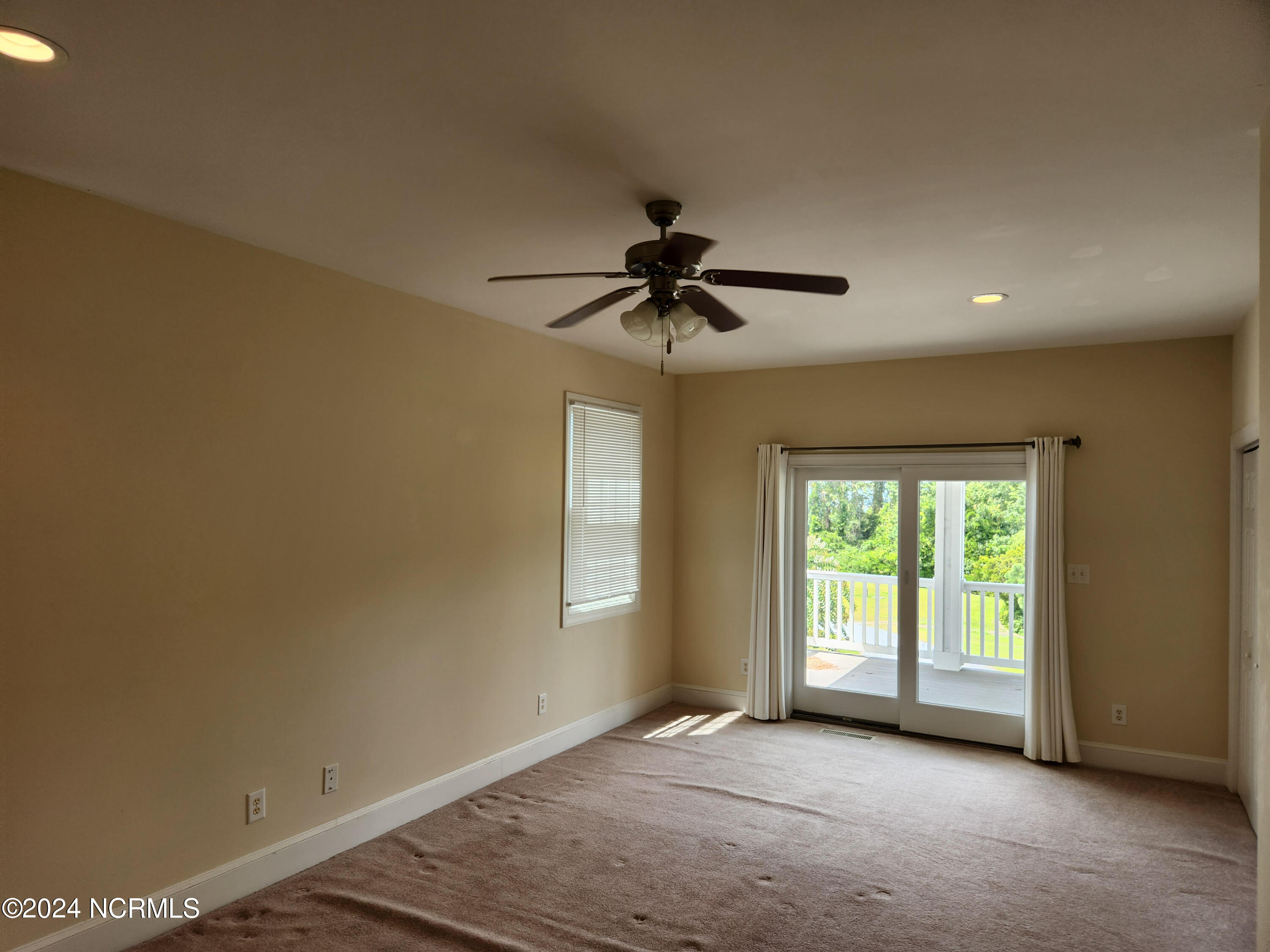 1129 Bennett Road Unit 1a Property Photo 19
