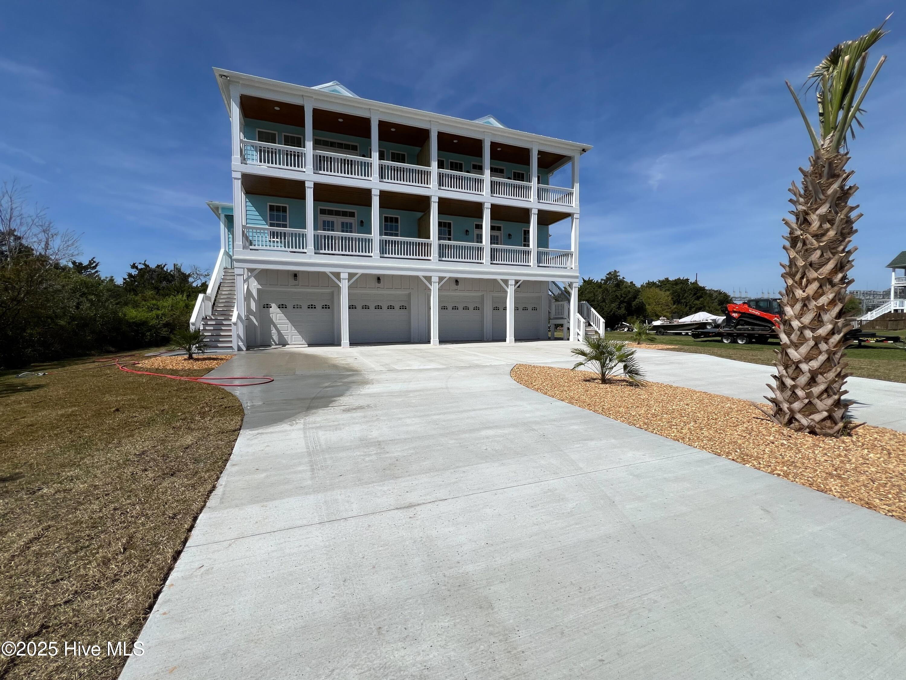 244 Grandview Drive Property Photo 2