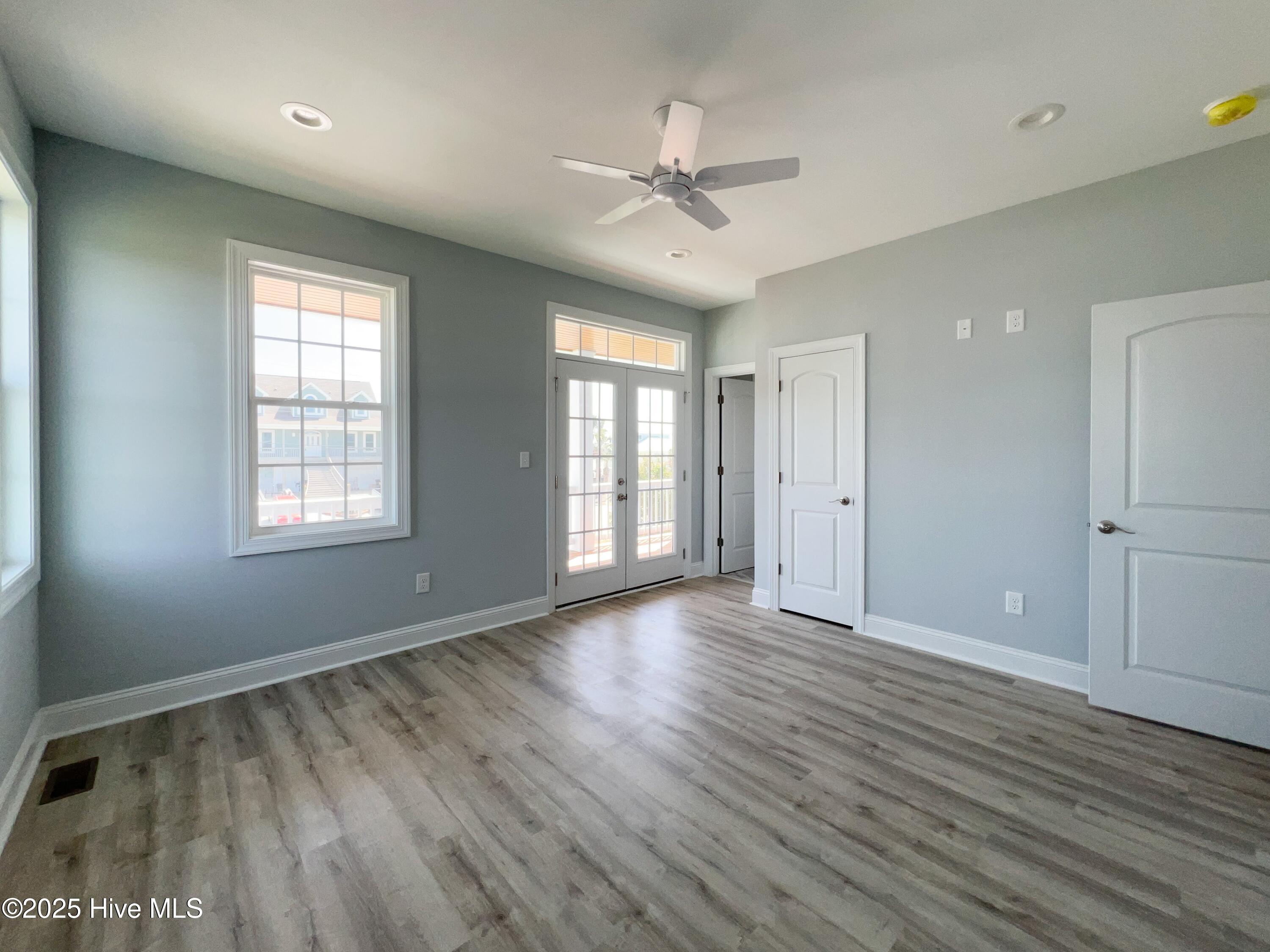 244 Grandview Drive Property Photo 17