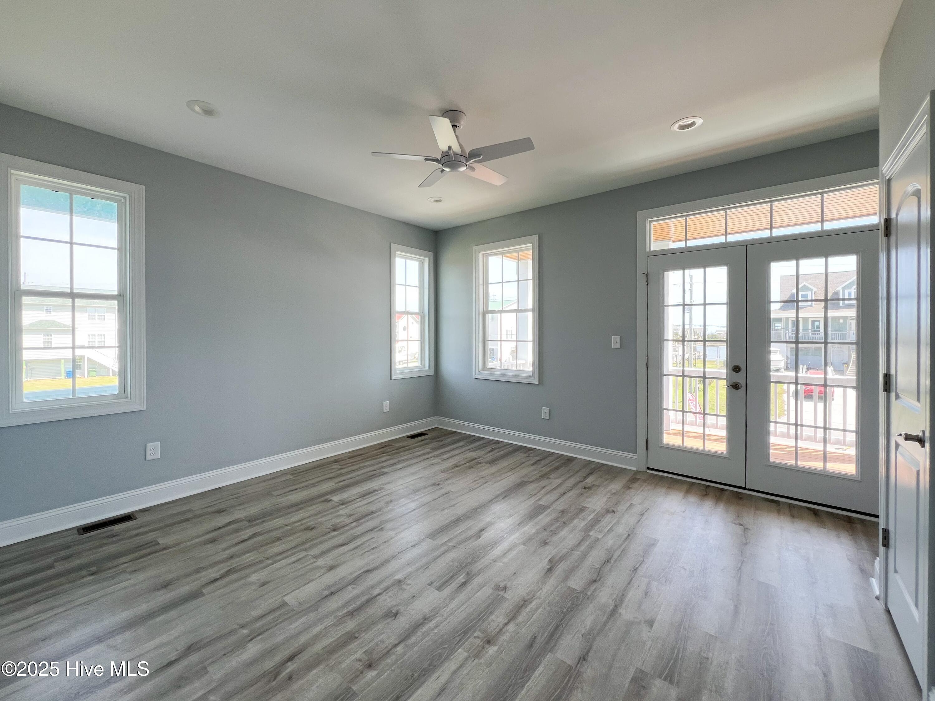 244 Grandview Drive Property Photo 18