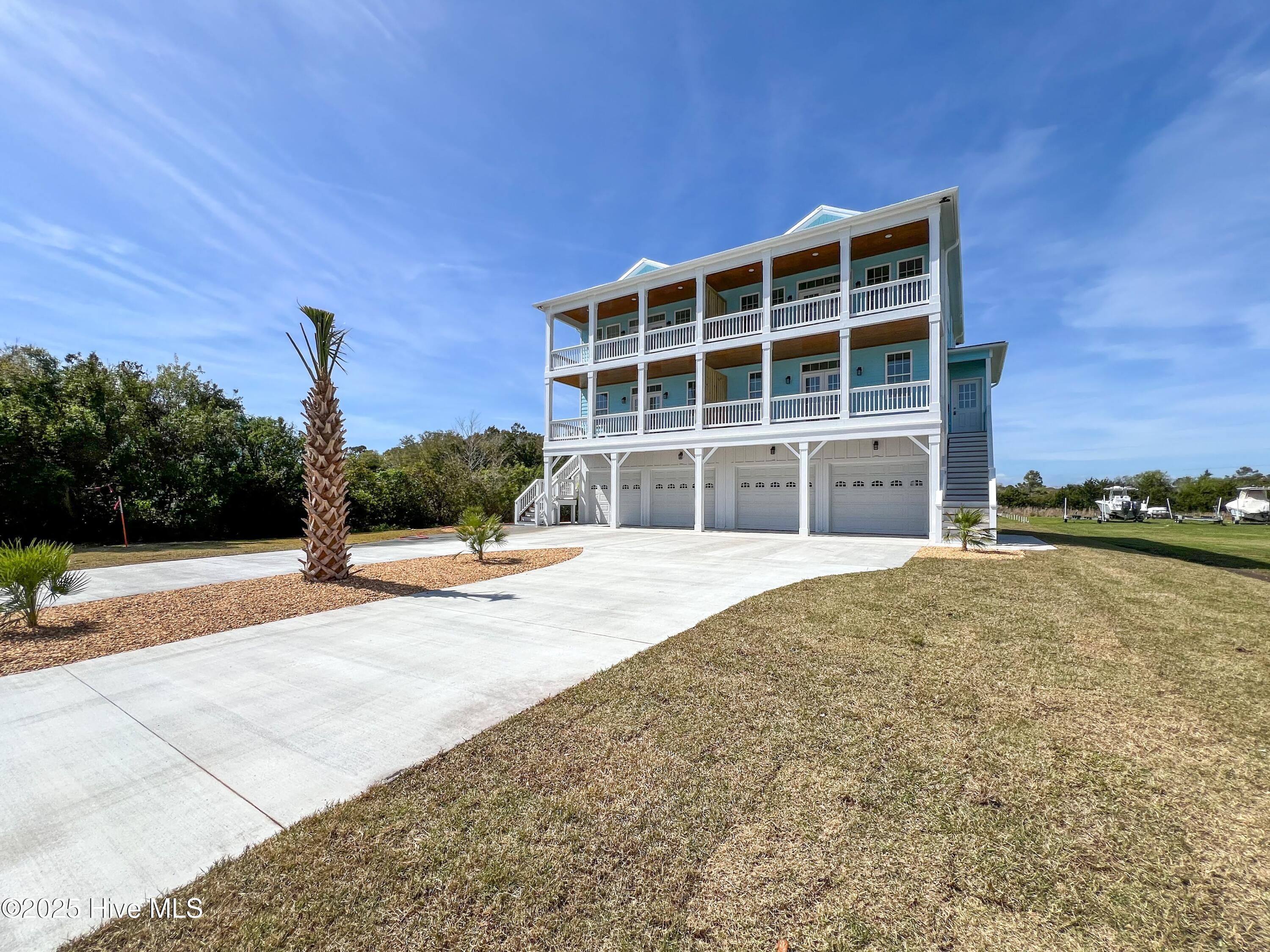246 Grandview Drive Property Photo 2