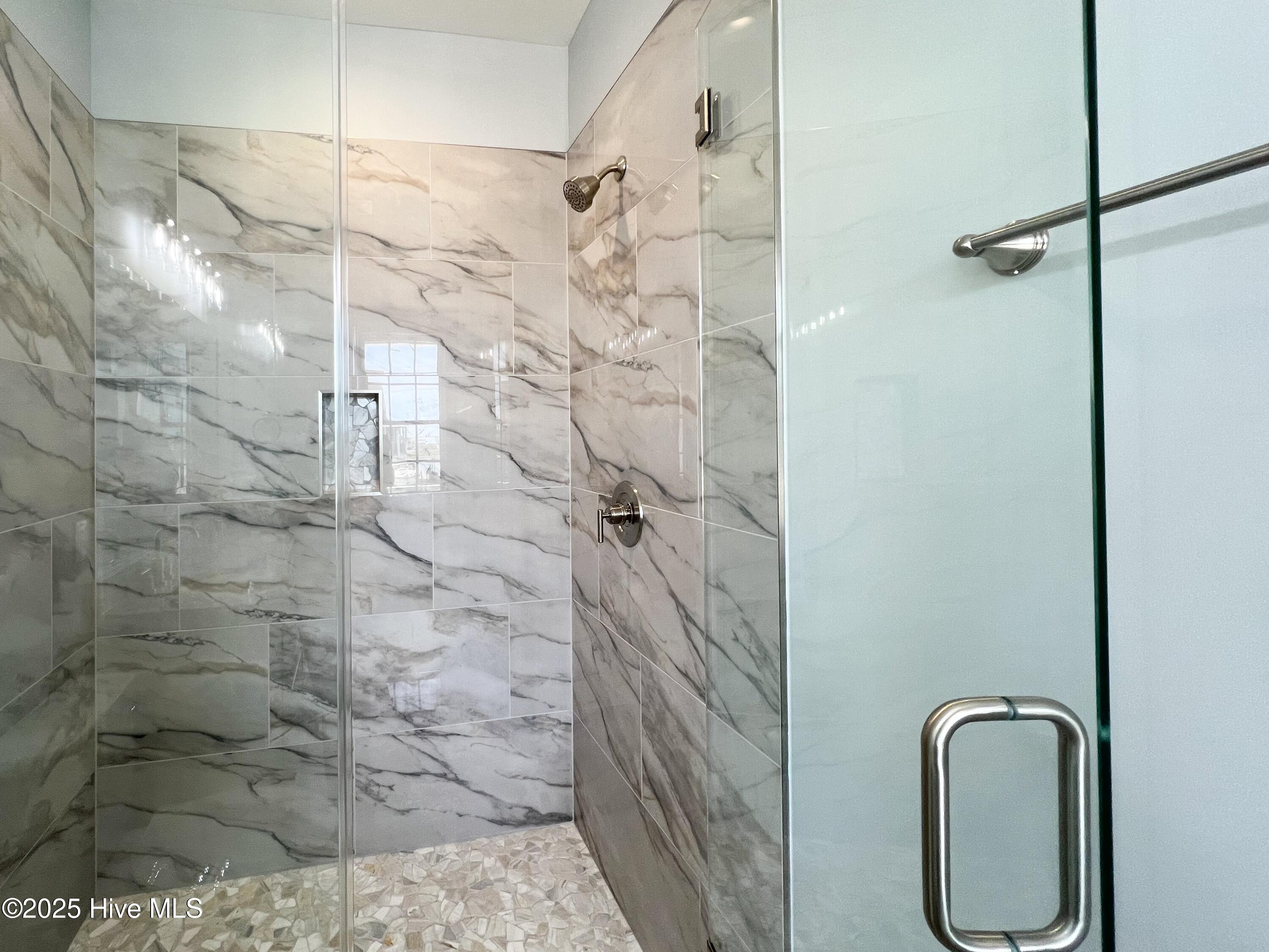 246 Grandview Drive Property Photo 16