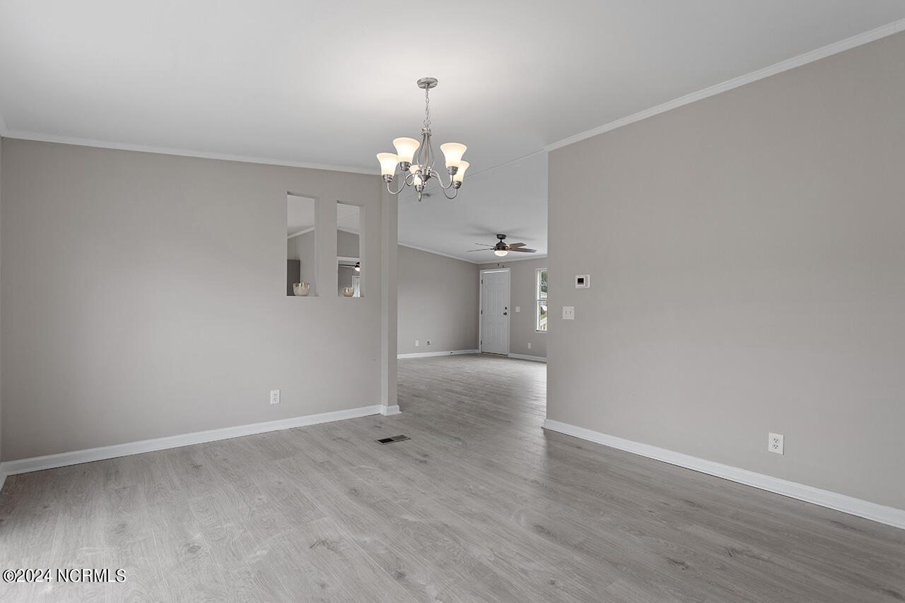 5433 Bakers Drive Property Photo 14