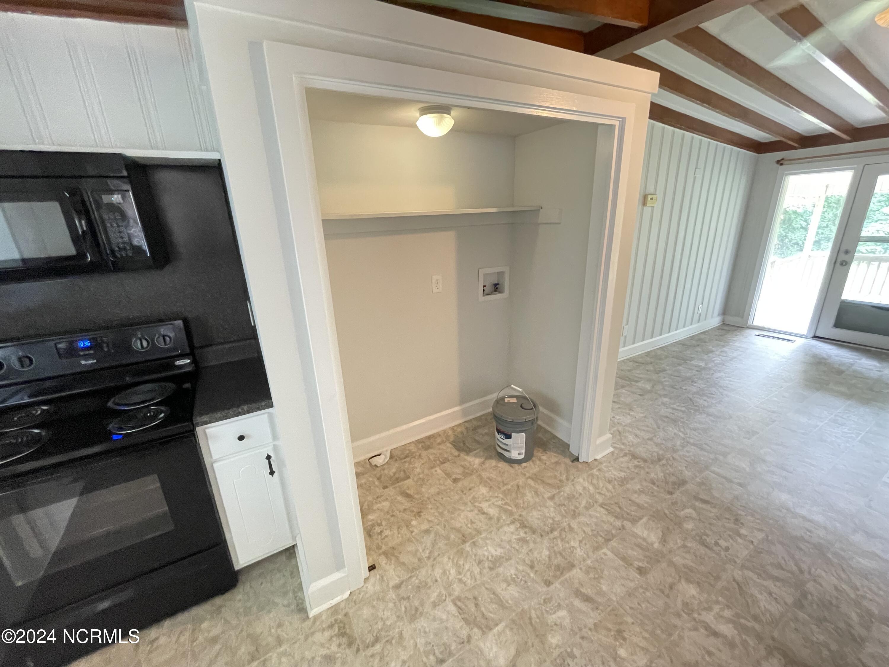 1219 Old Smith Chapel Road Property Photo 5