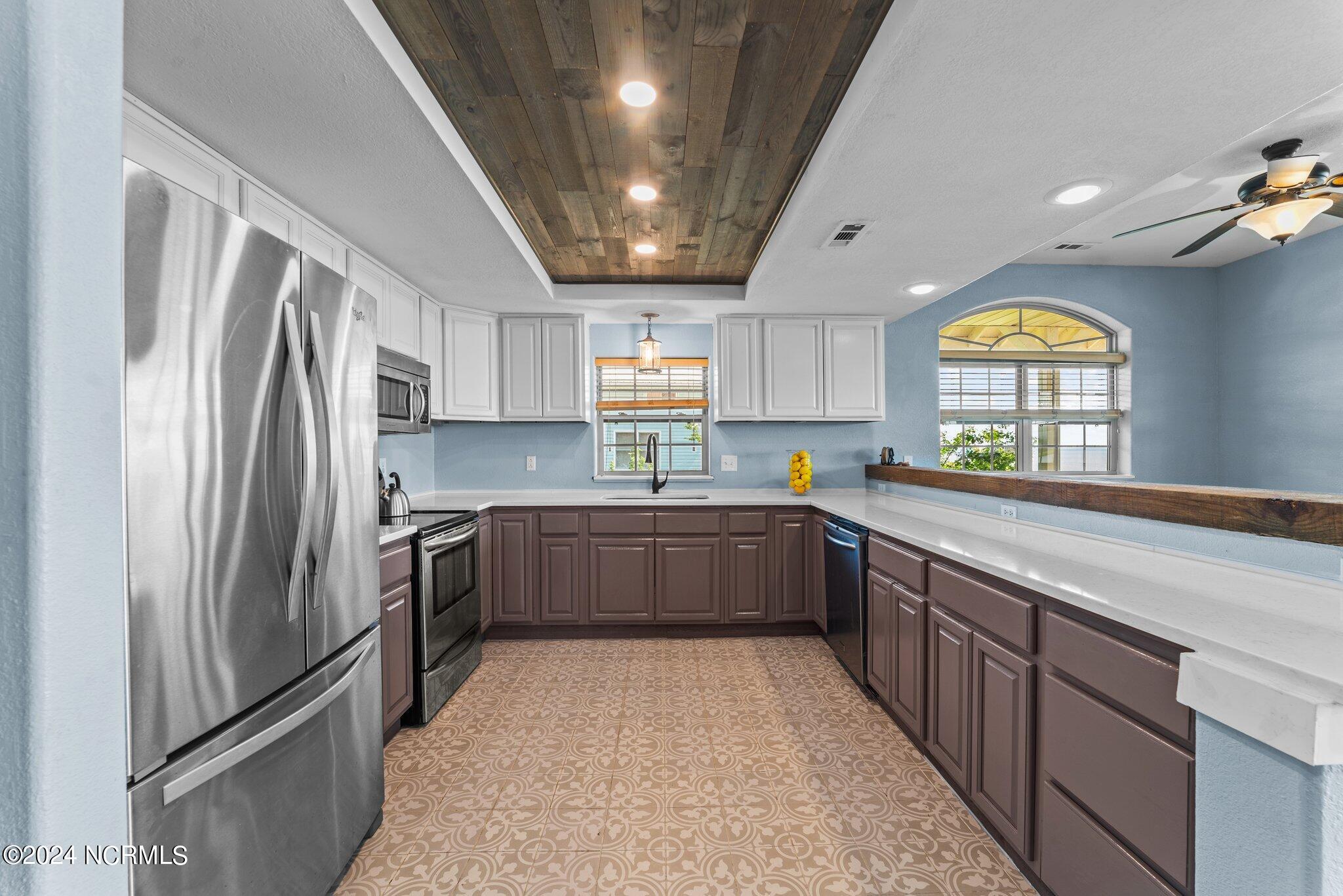 39 Beach Road Property Photo 20