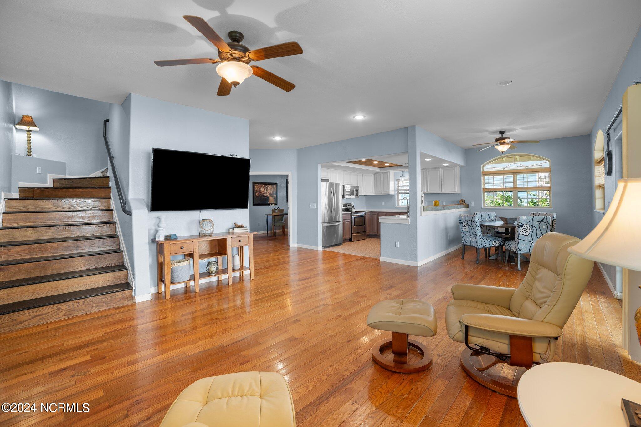 39 Beach Road Property Photo 27