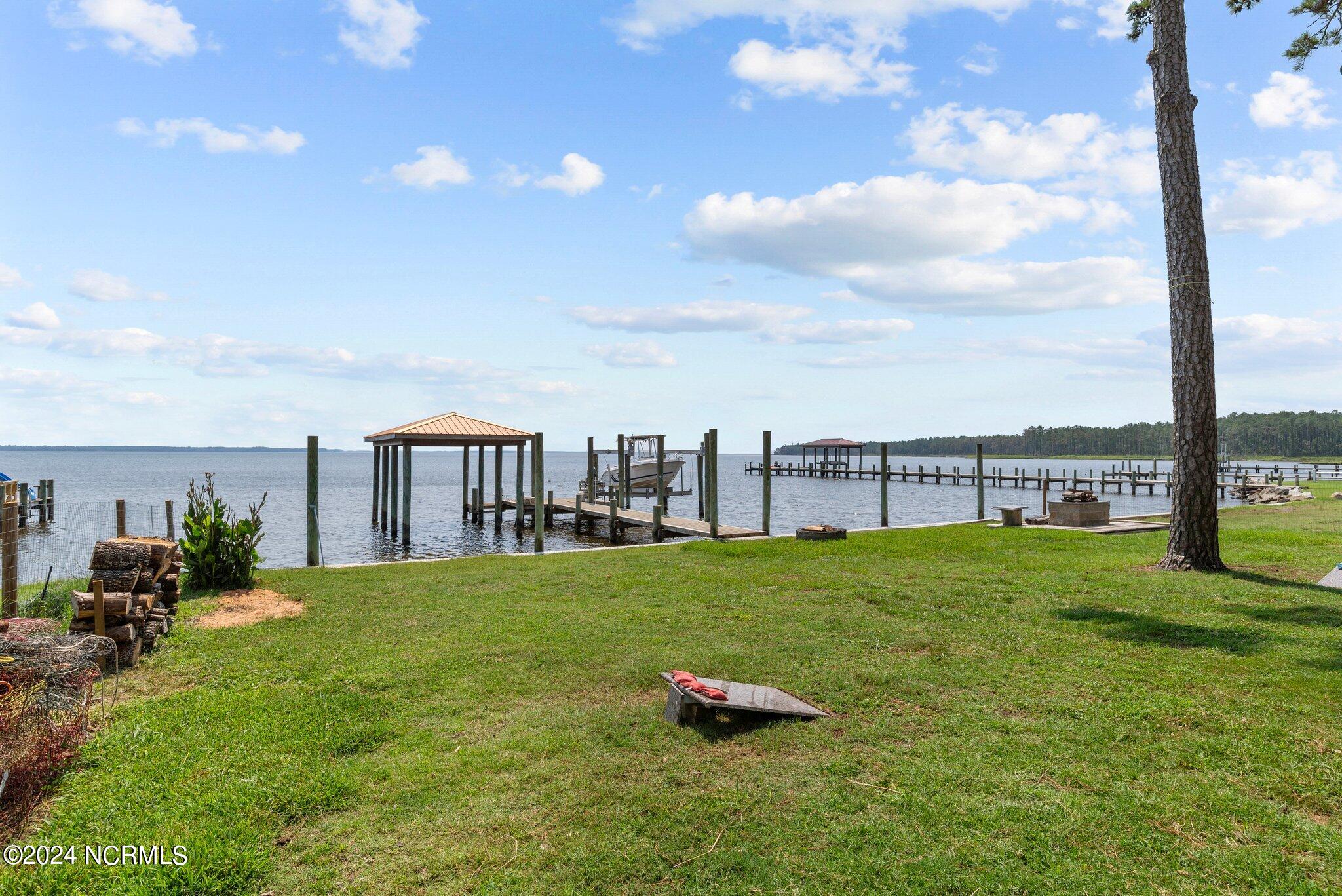 39 Beach Road Property Photo 45