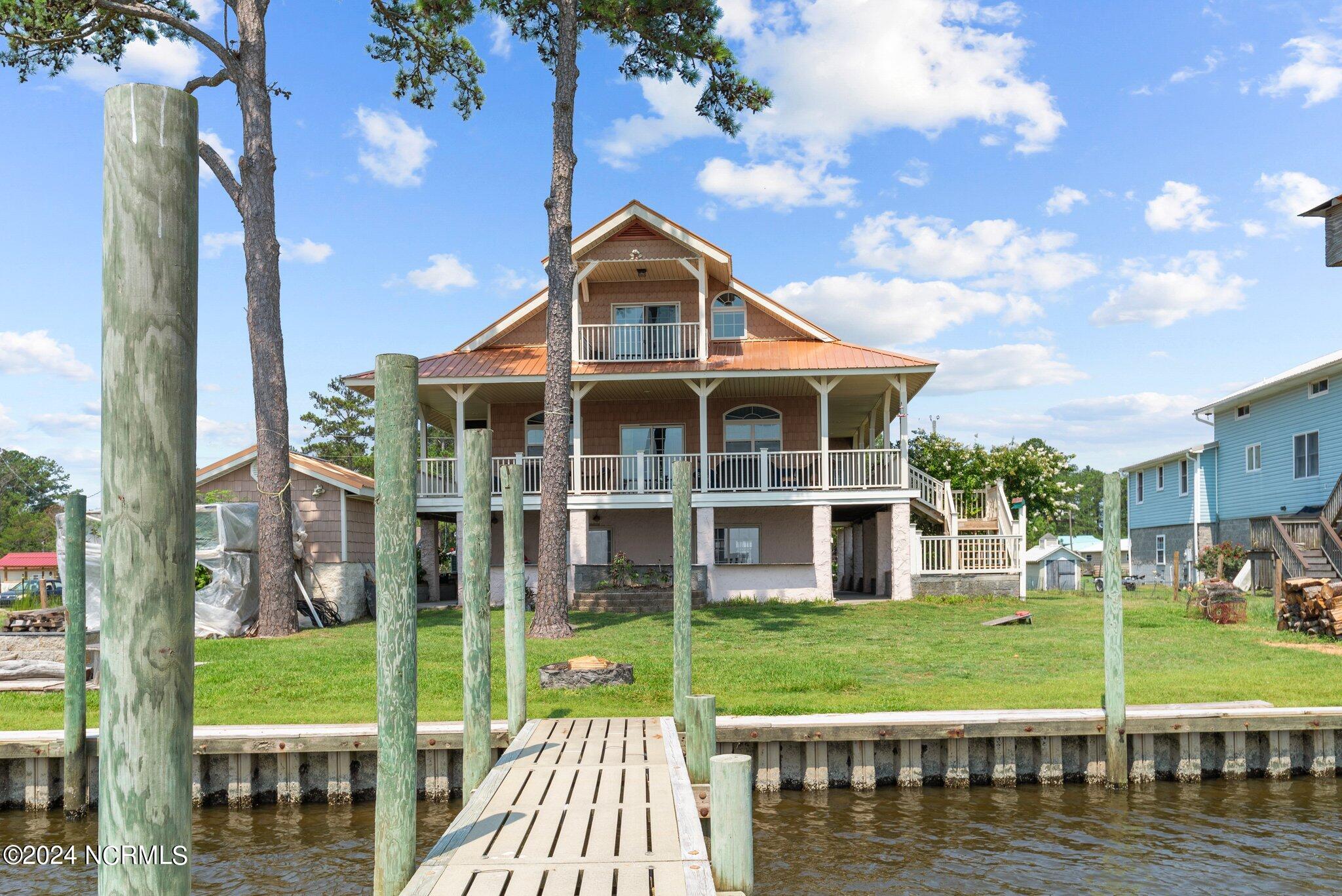 39 Beach Road Property Photo 55