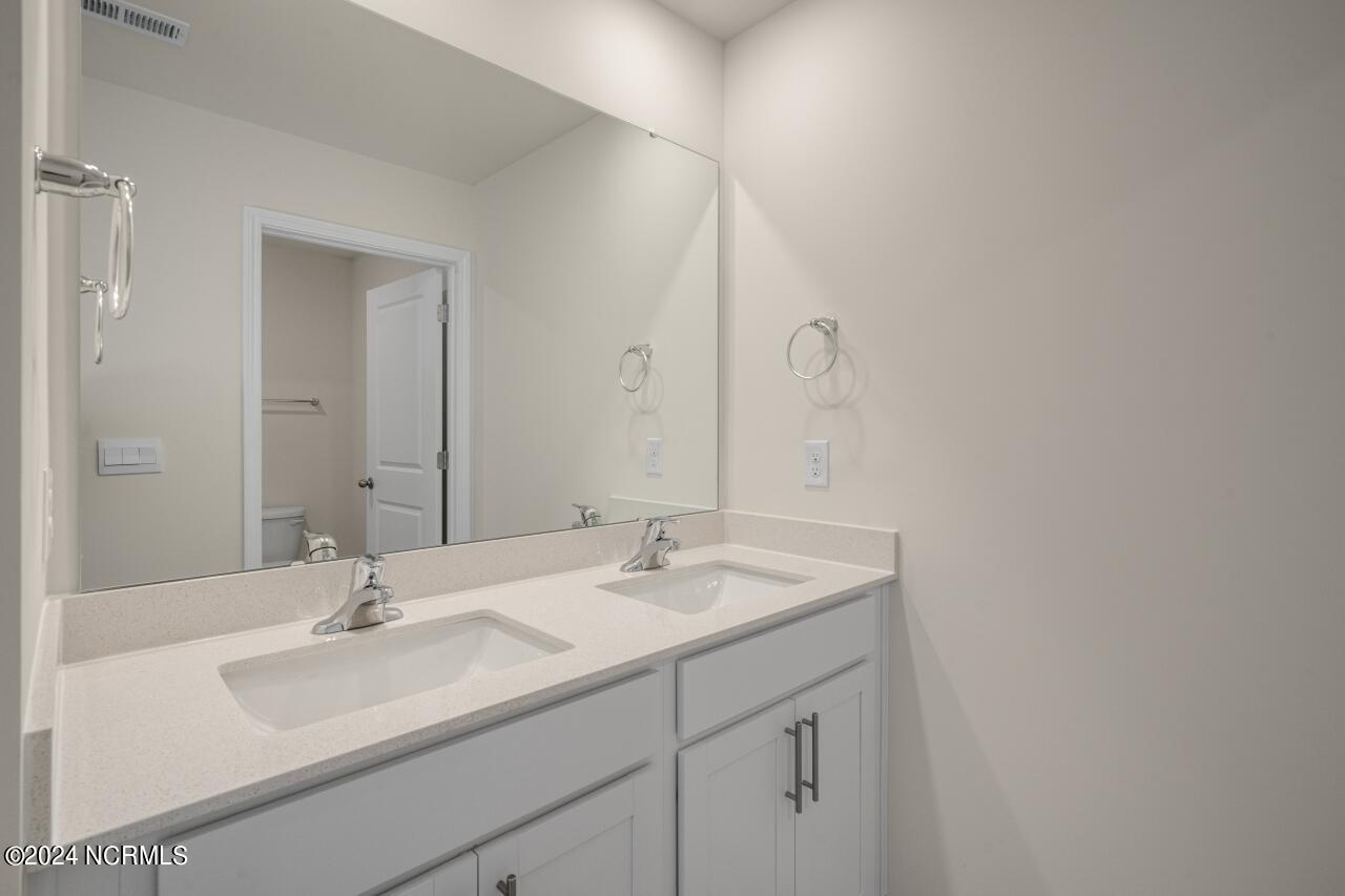 958 Ocean Court Property Photo 11