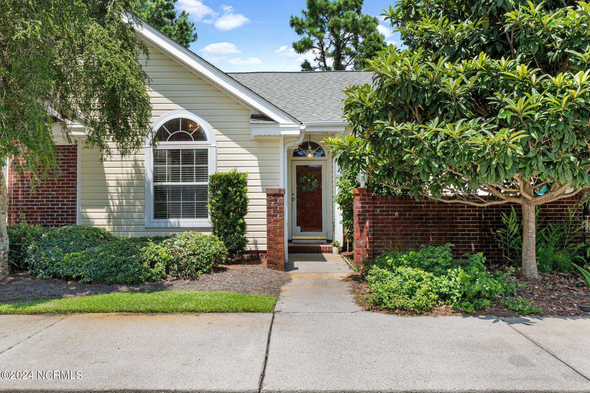 3825 Mayfield Court Property Photo 1