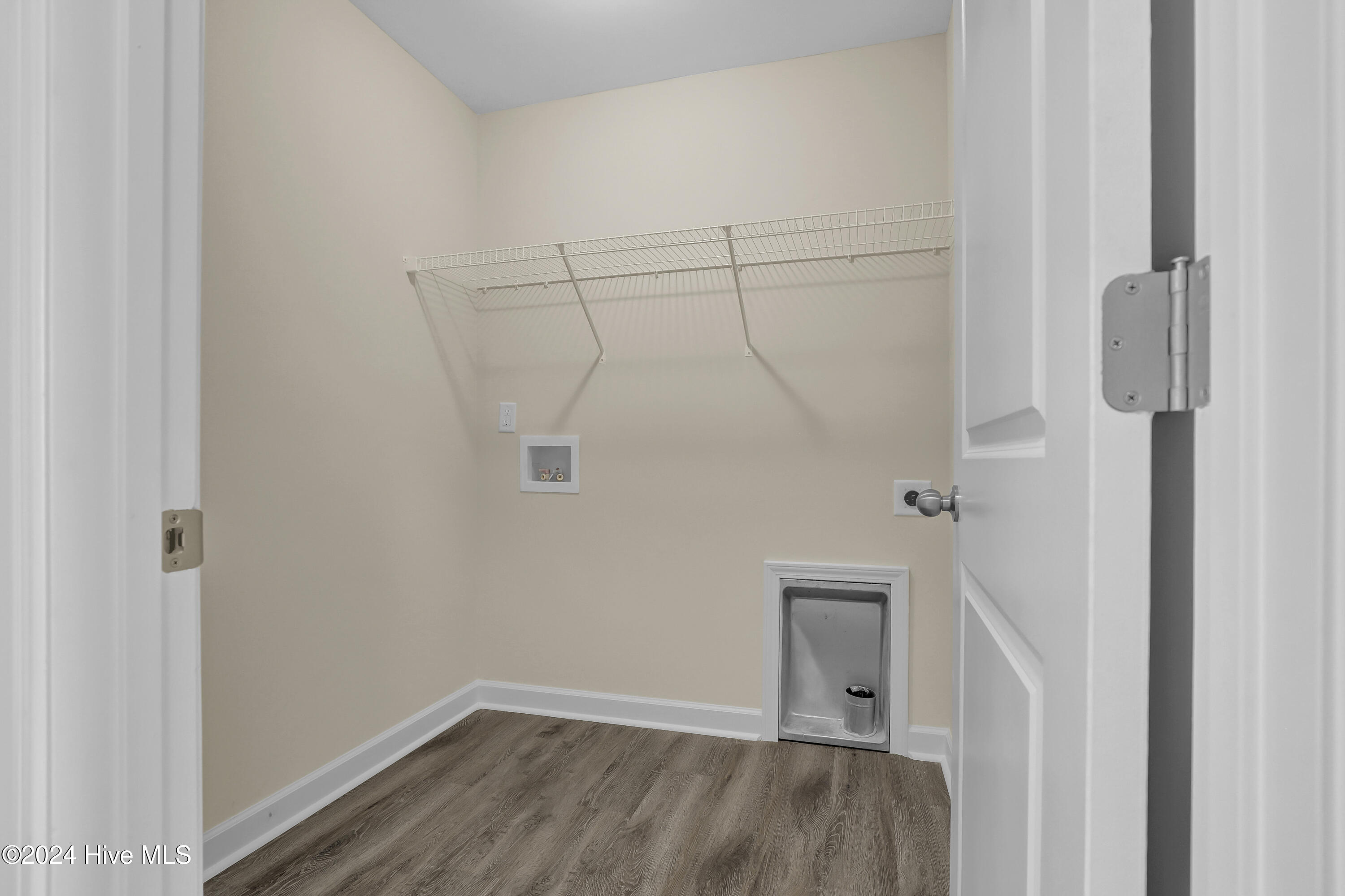 503 Yellow Birch Way Property Photo 18