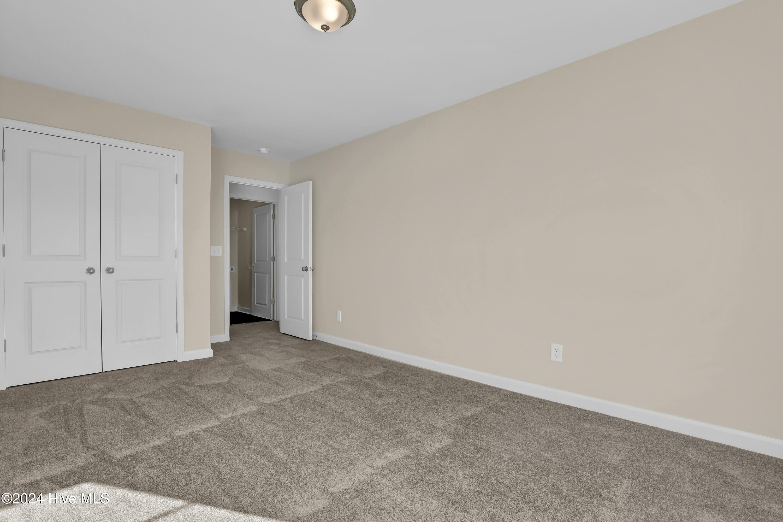 503 Yellow Birch Way Property Photo 25