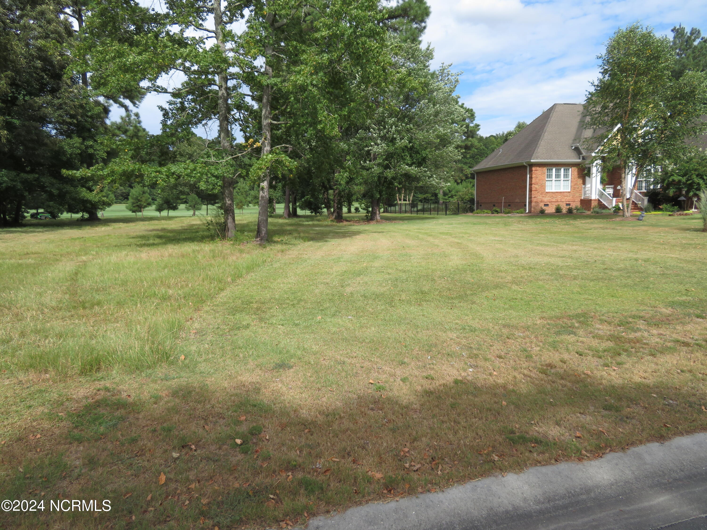 142 Pilot House Drive Property Photo 12