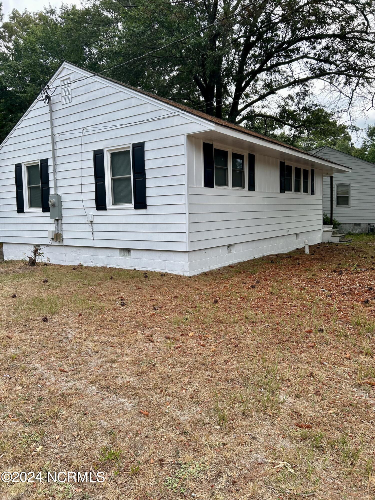 1501 Edgerton Street Property Photo 2