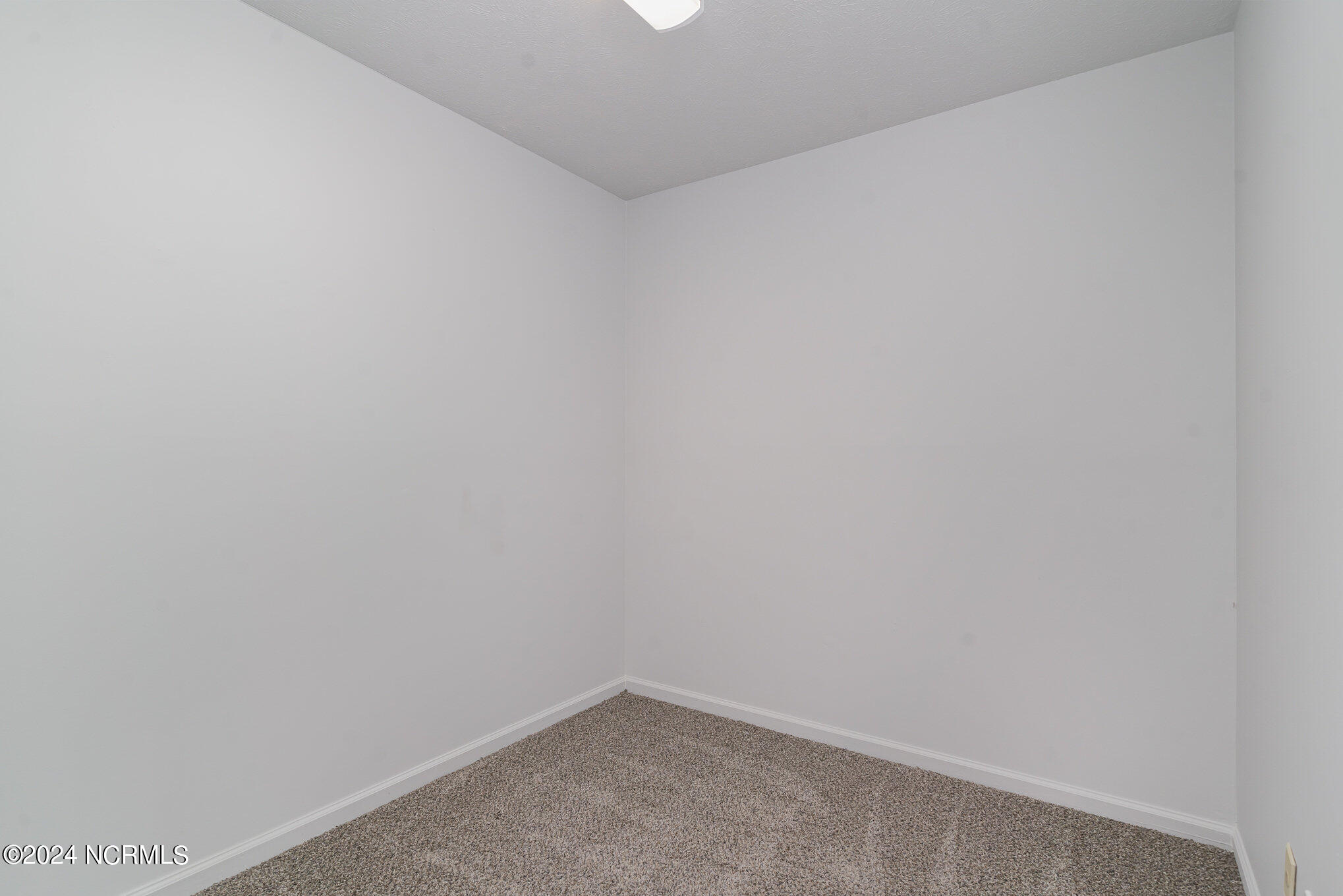 2914 Bay Village Street Property Photo 19