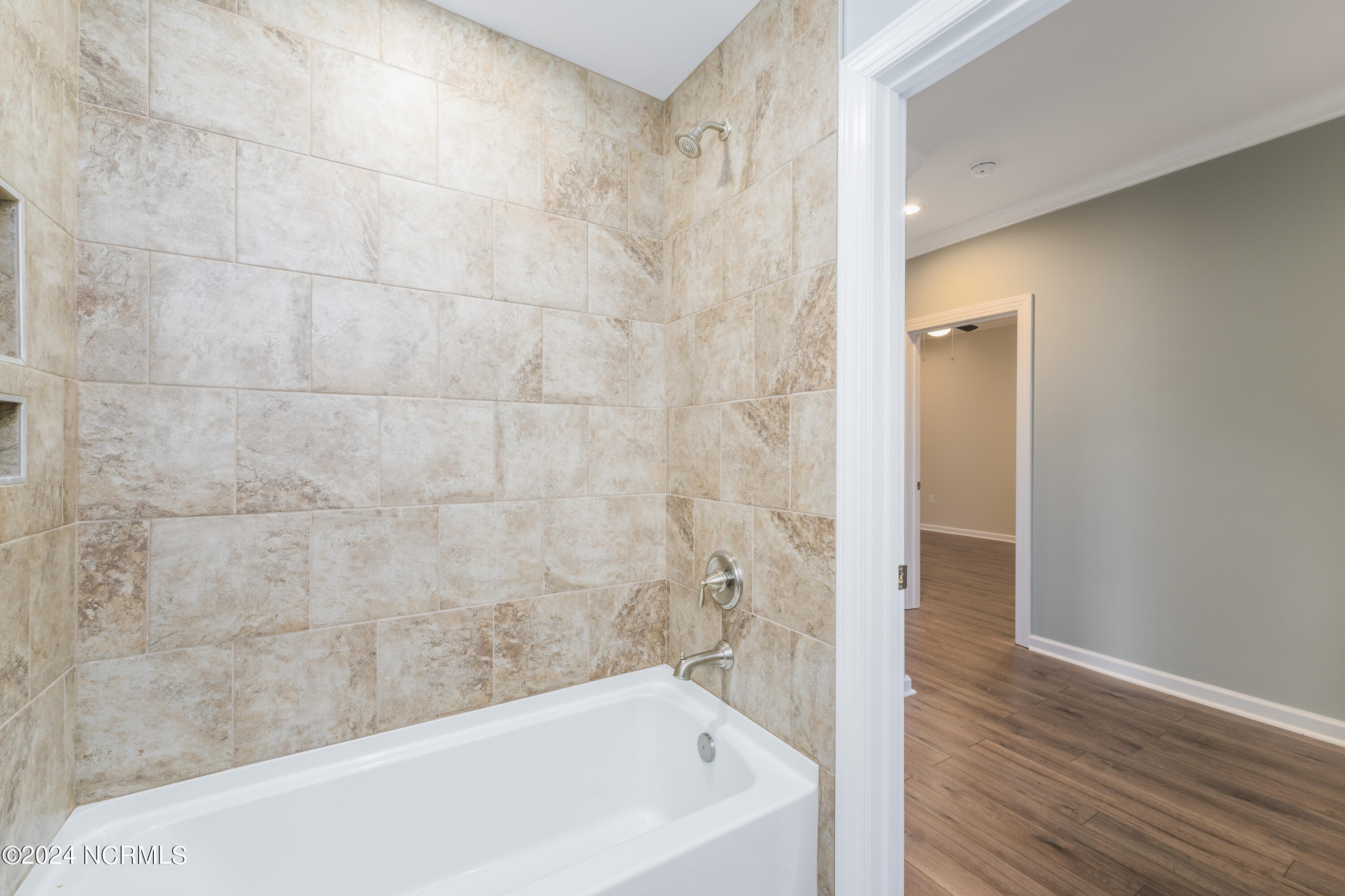 1012 Fanning Street Property Photo 15