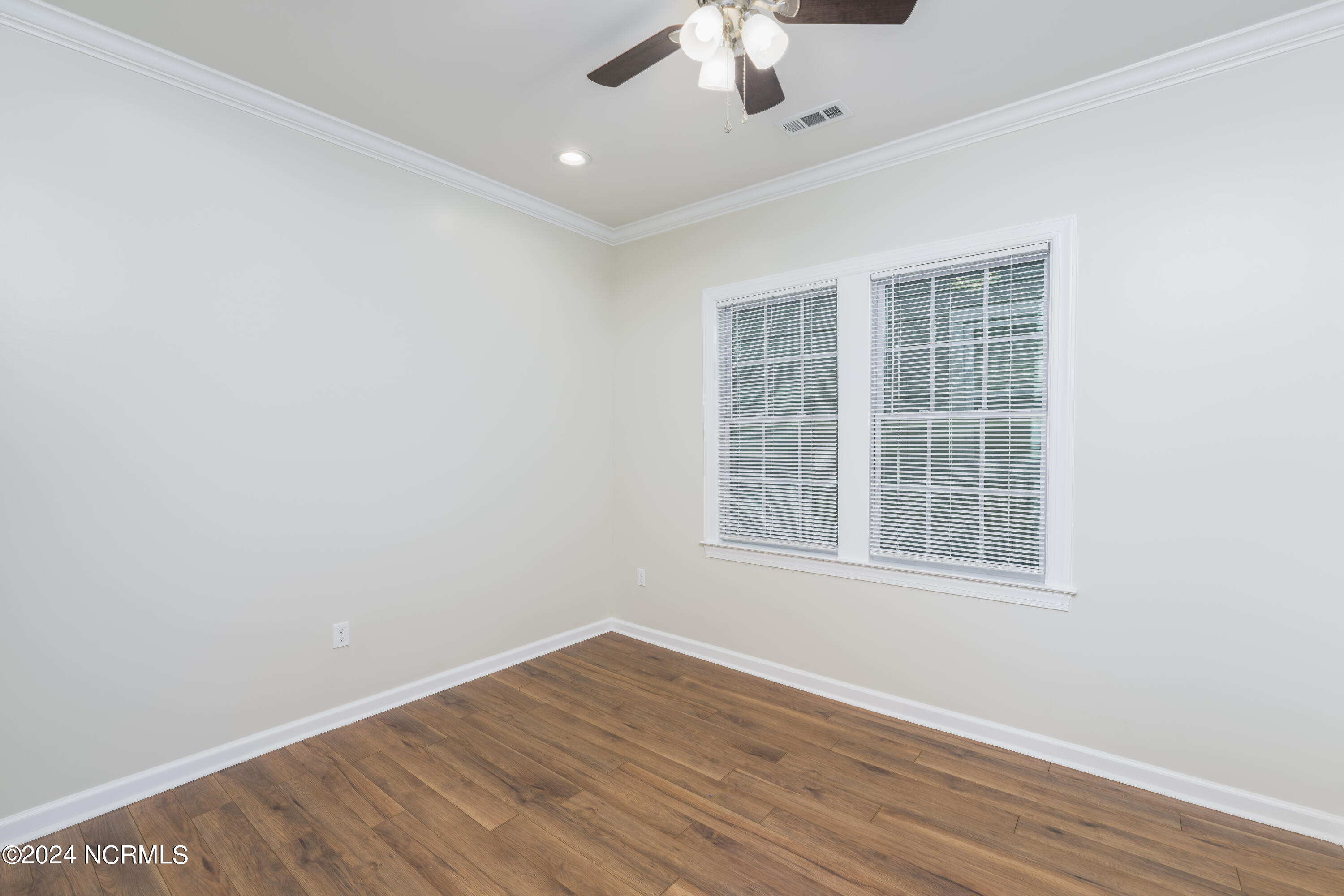 1012 Fanning Street Property Photo 16