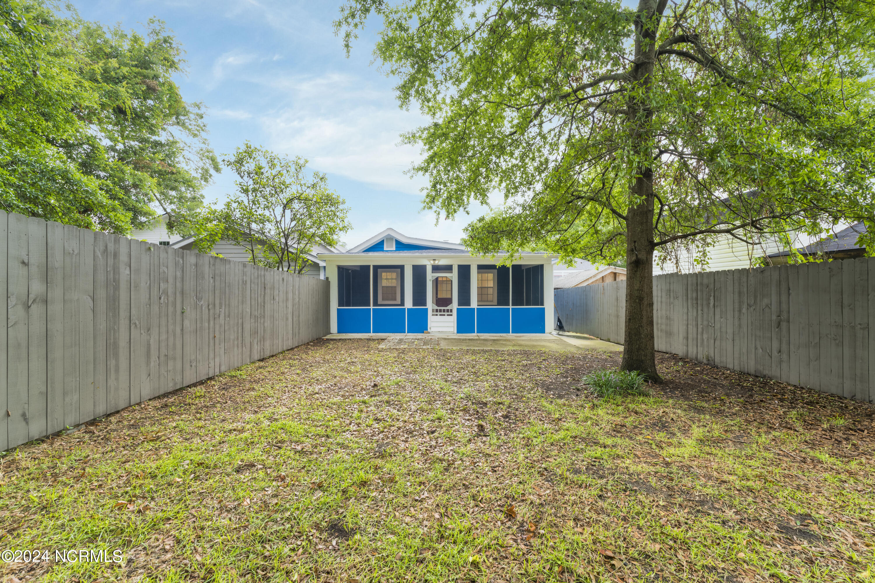 1012 Fanning Street Property Photo 23