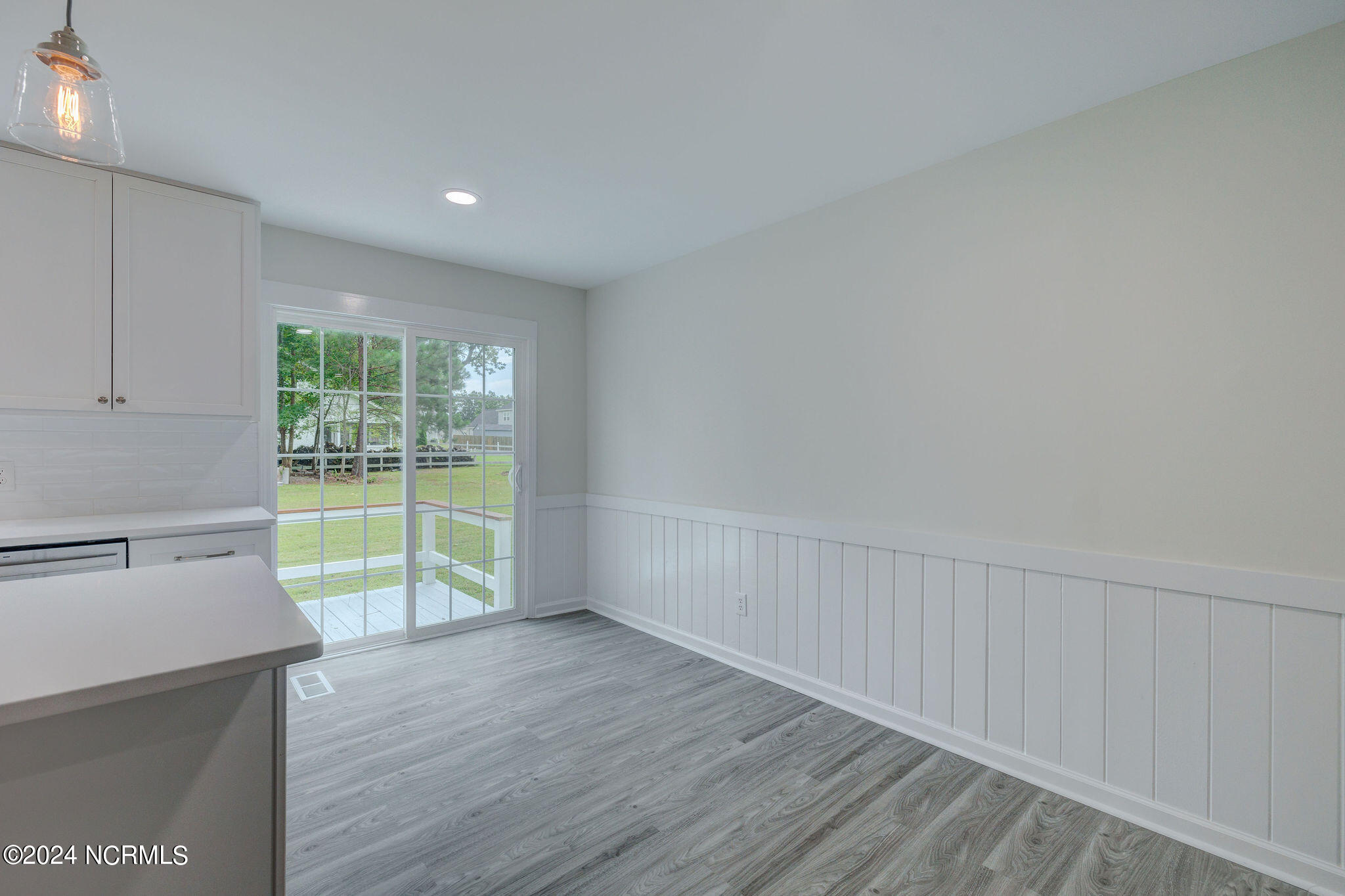 3939 Appleton Way Property Photo 25