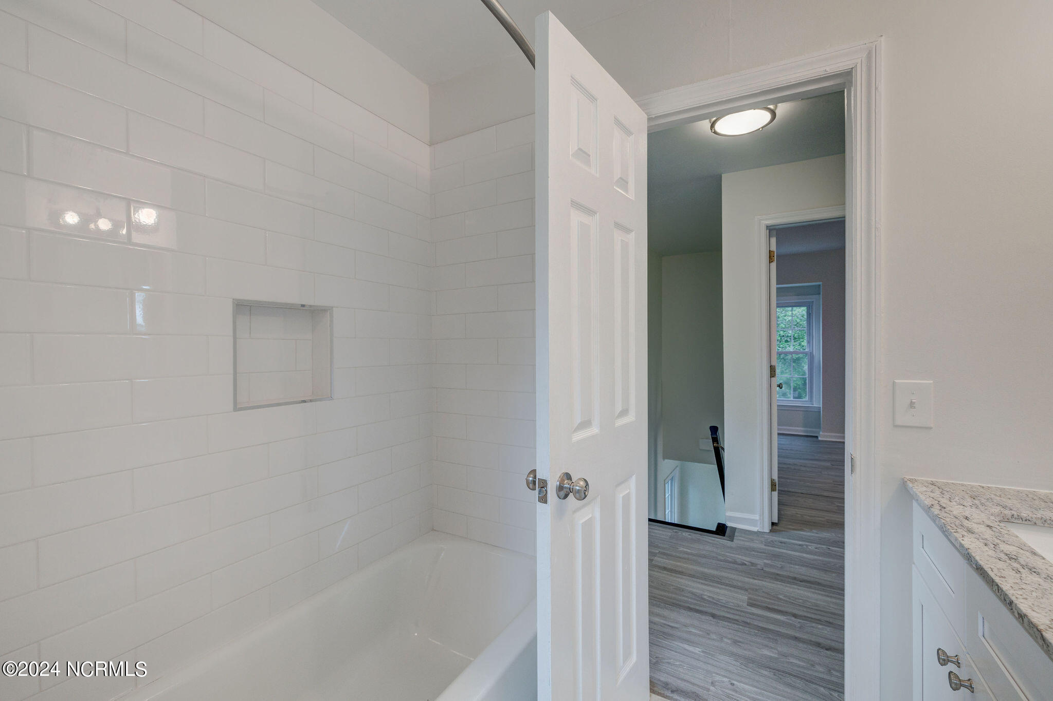 3939 Appleton Way Property Photo 36