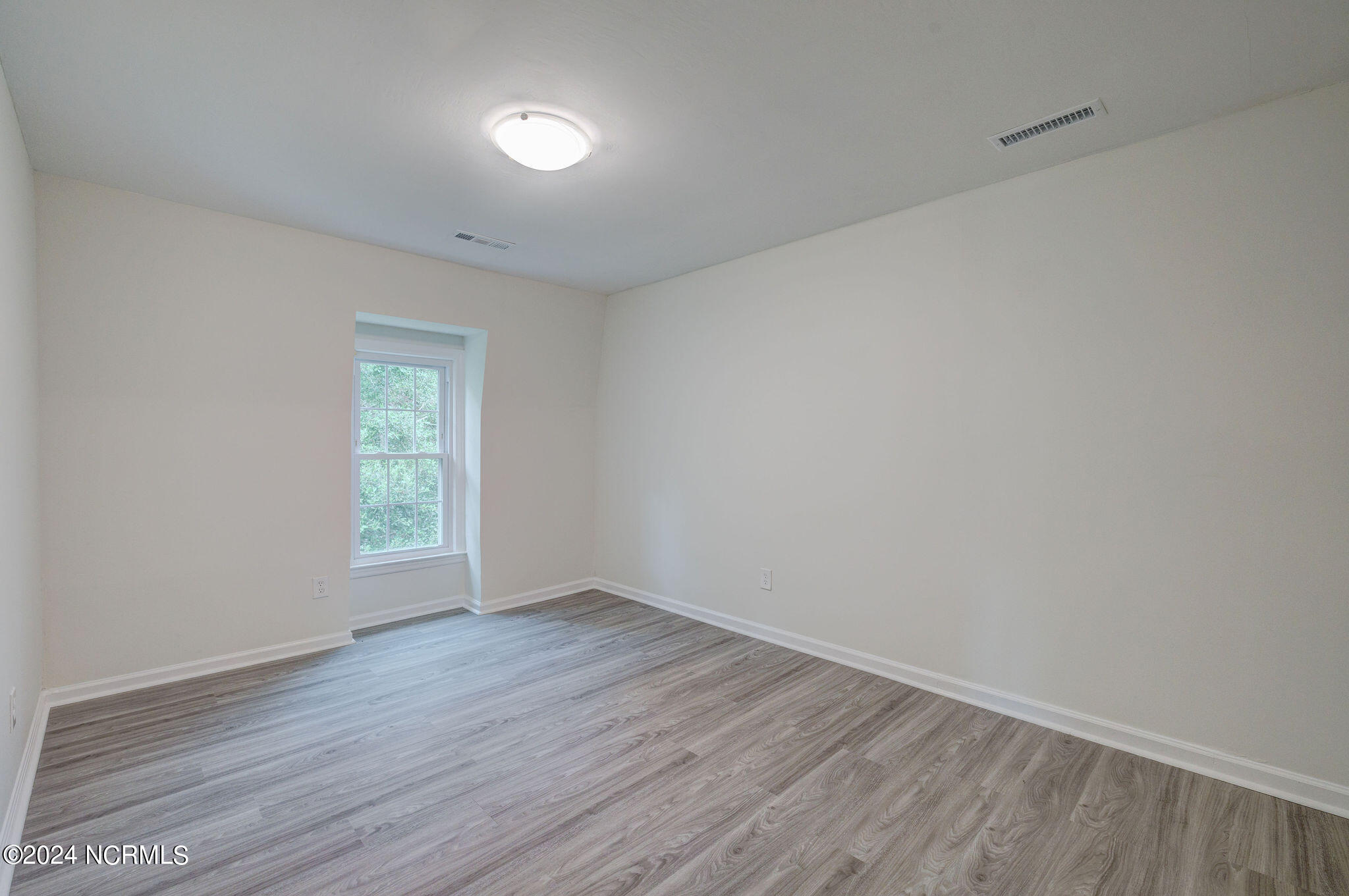 3939 Appleton Way Property Photo 38