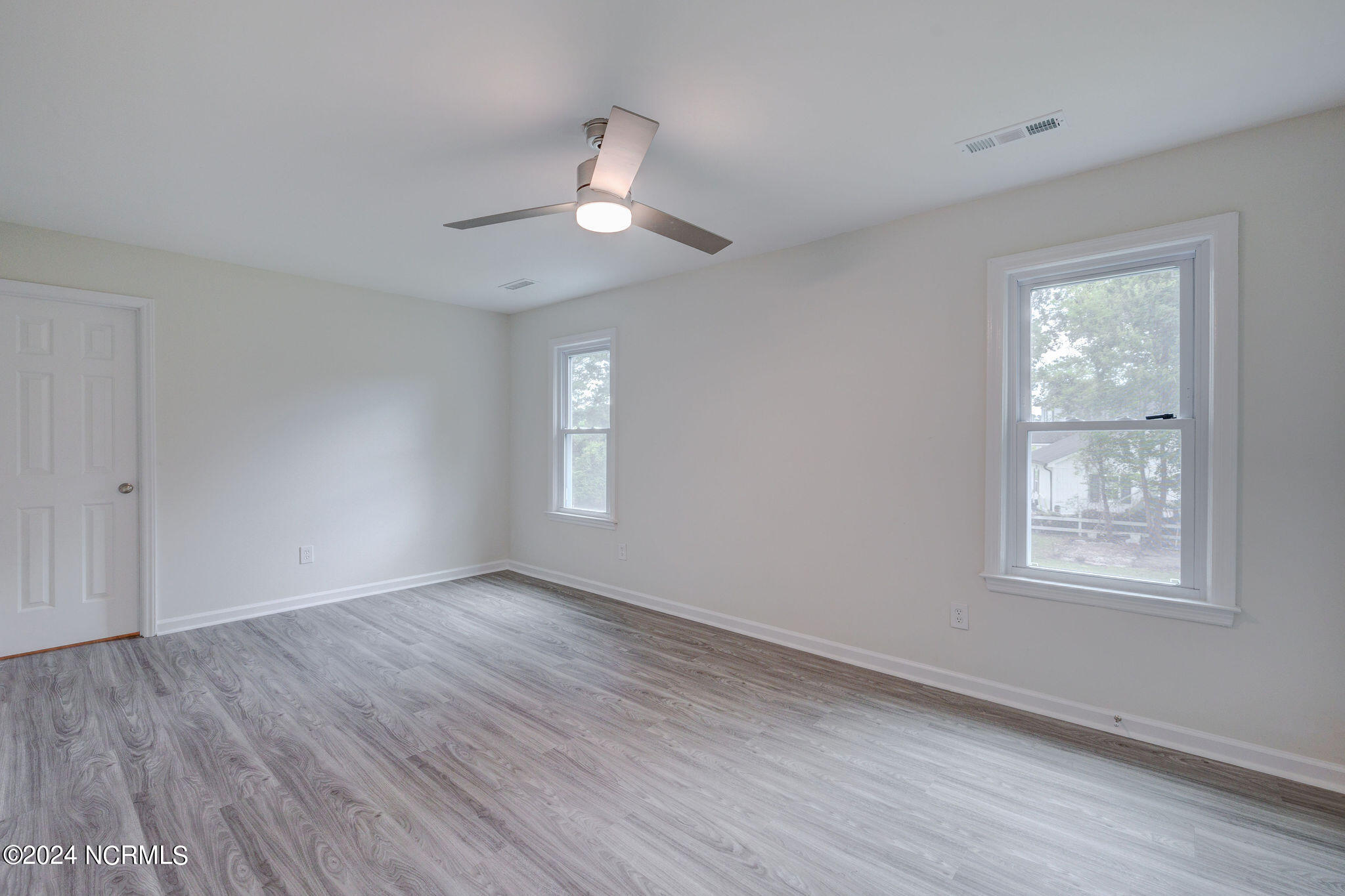 3939 Appleton Way Property Photo 43