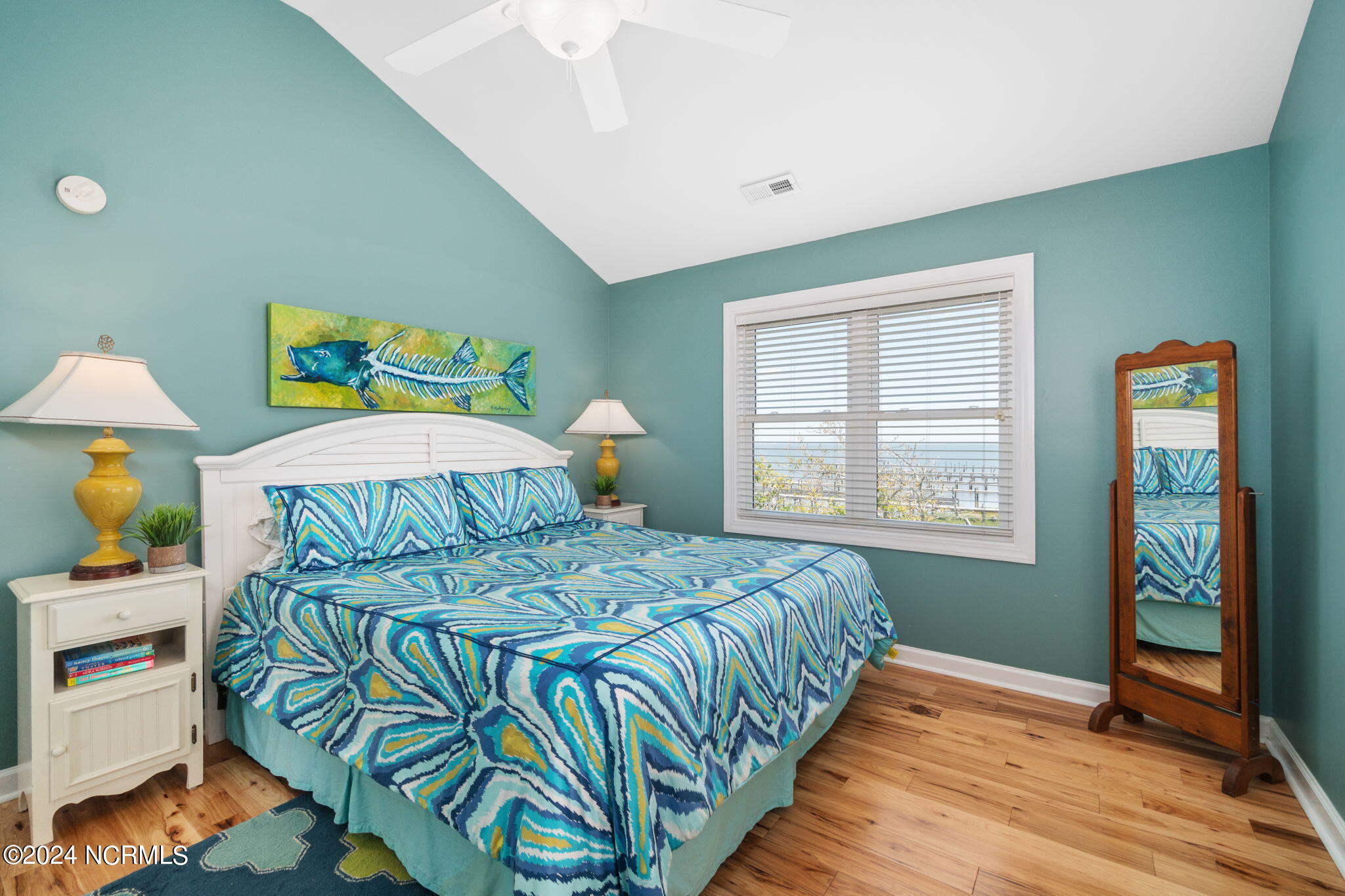 4304 Emerald Drive Property Photo 6