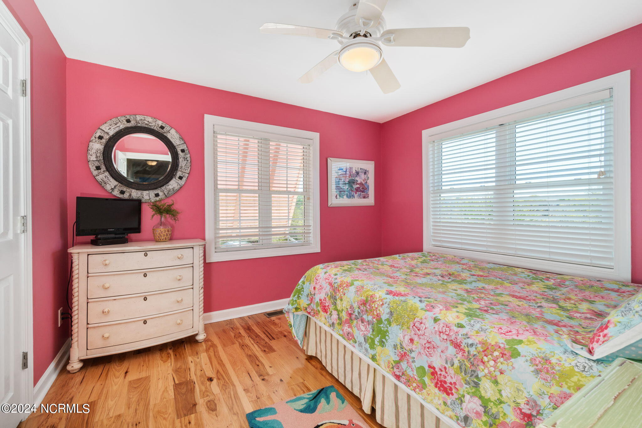 4304 Emerald Drive Property Photo 43