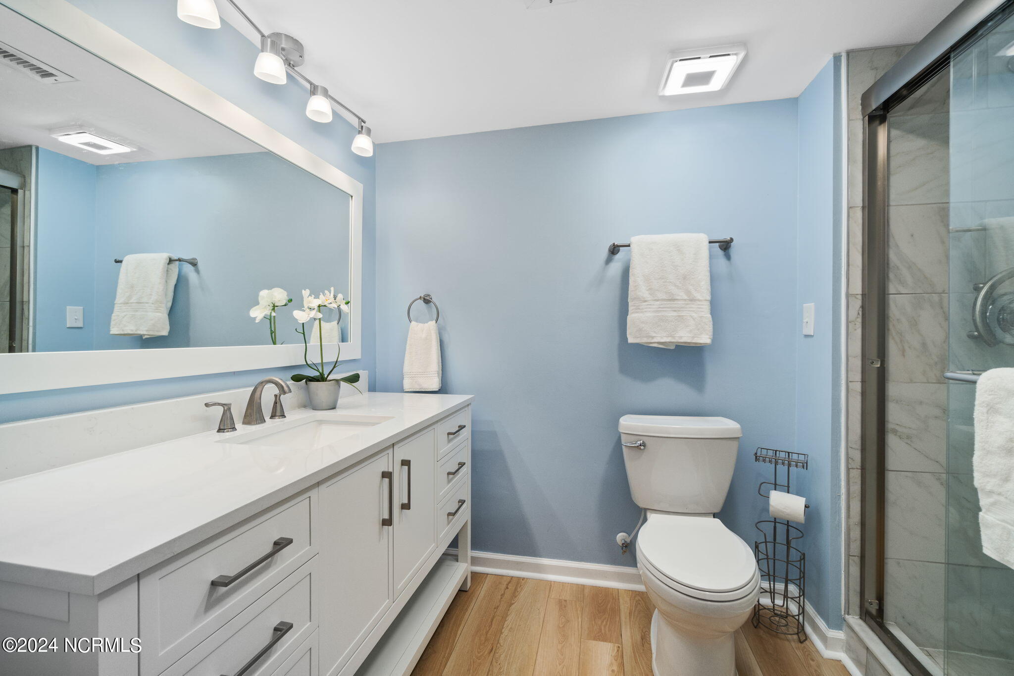 331 Salter Path Road 104 Property Photo 19
