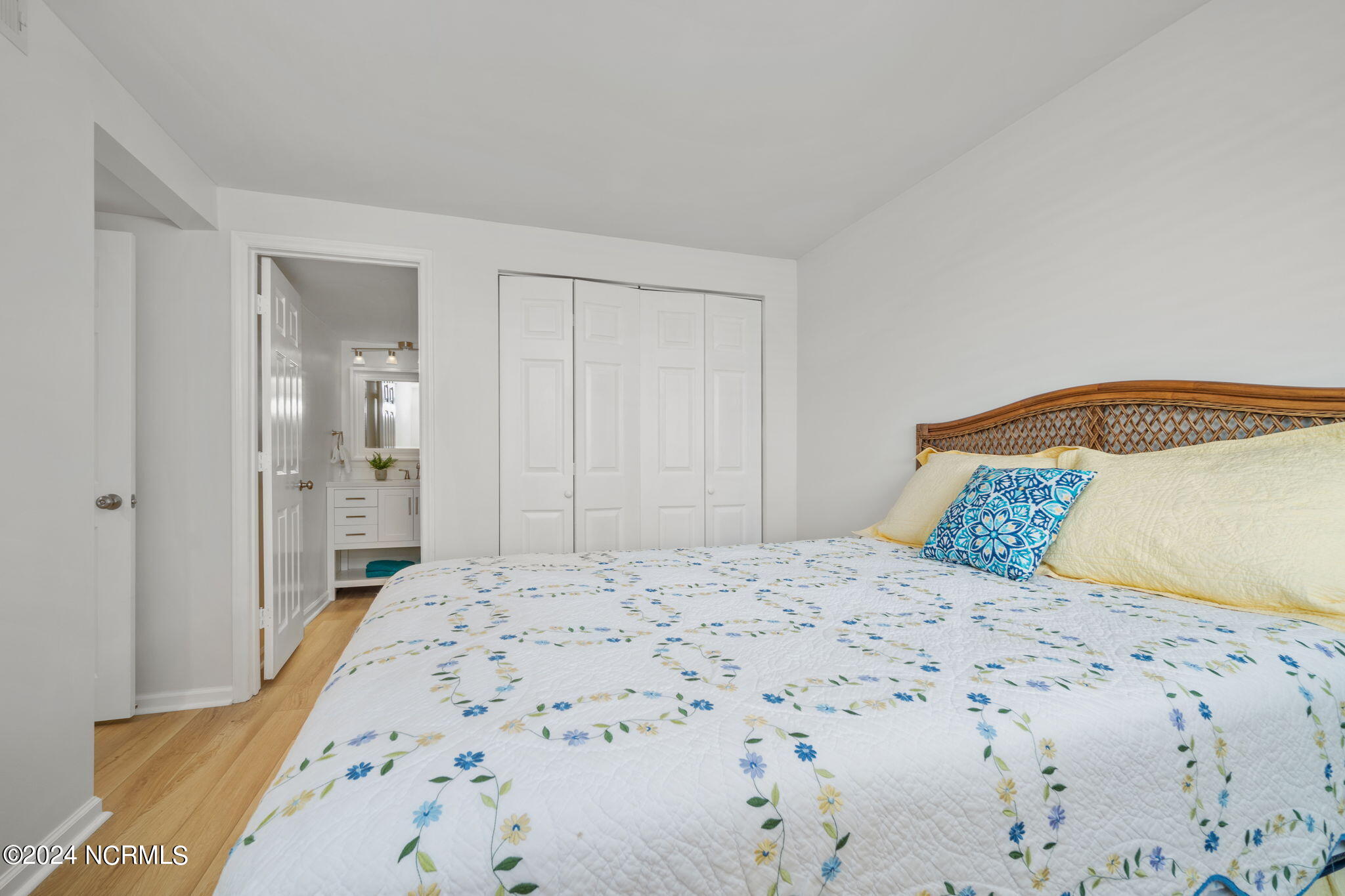 331 Salter Path Road 104 Property Photo 21