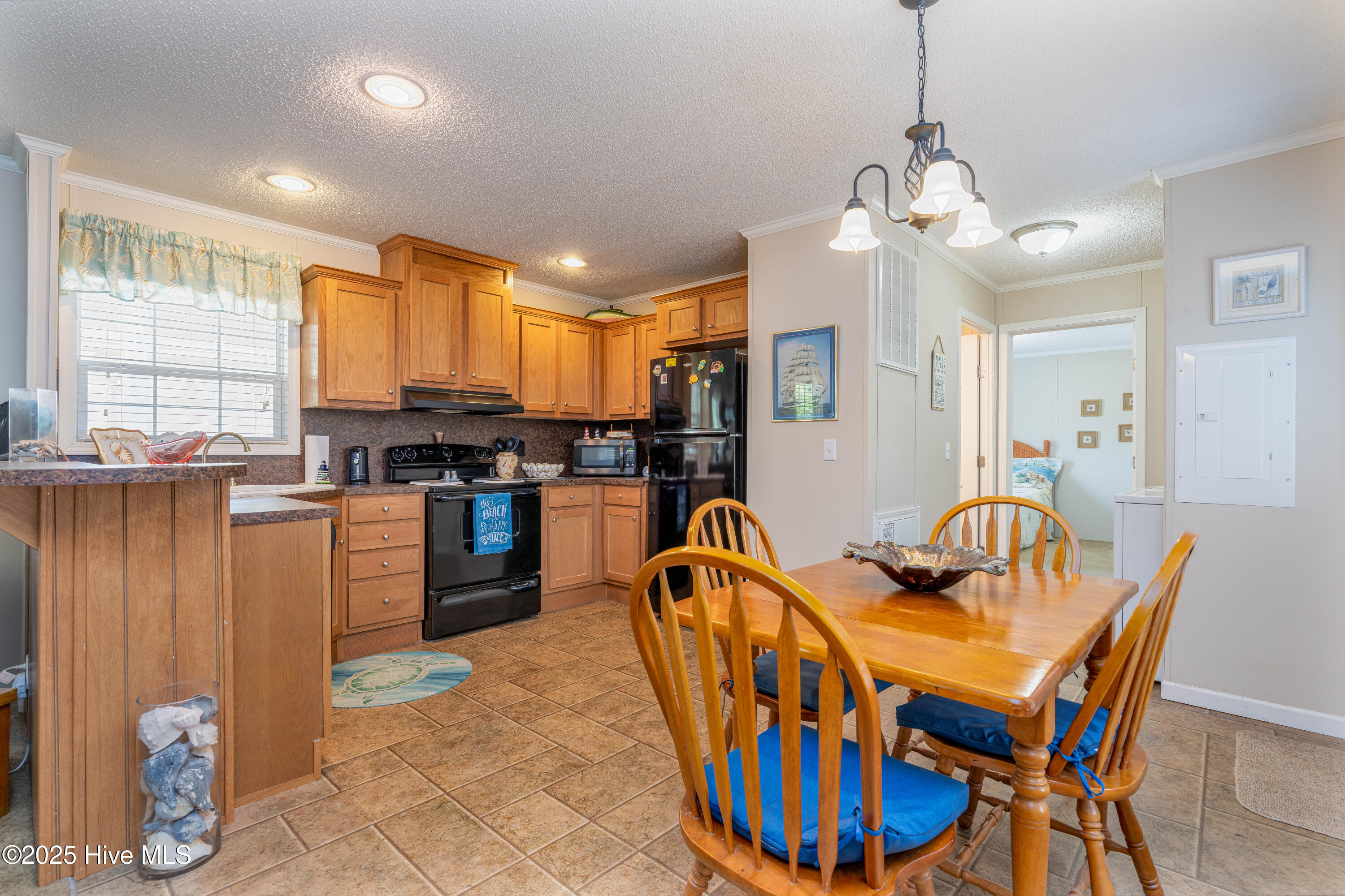 304 Deer Trail Property Photo 15