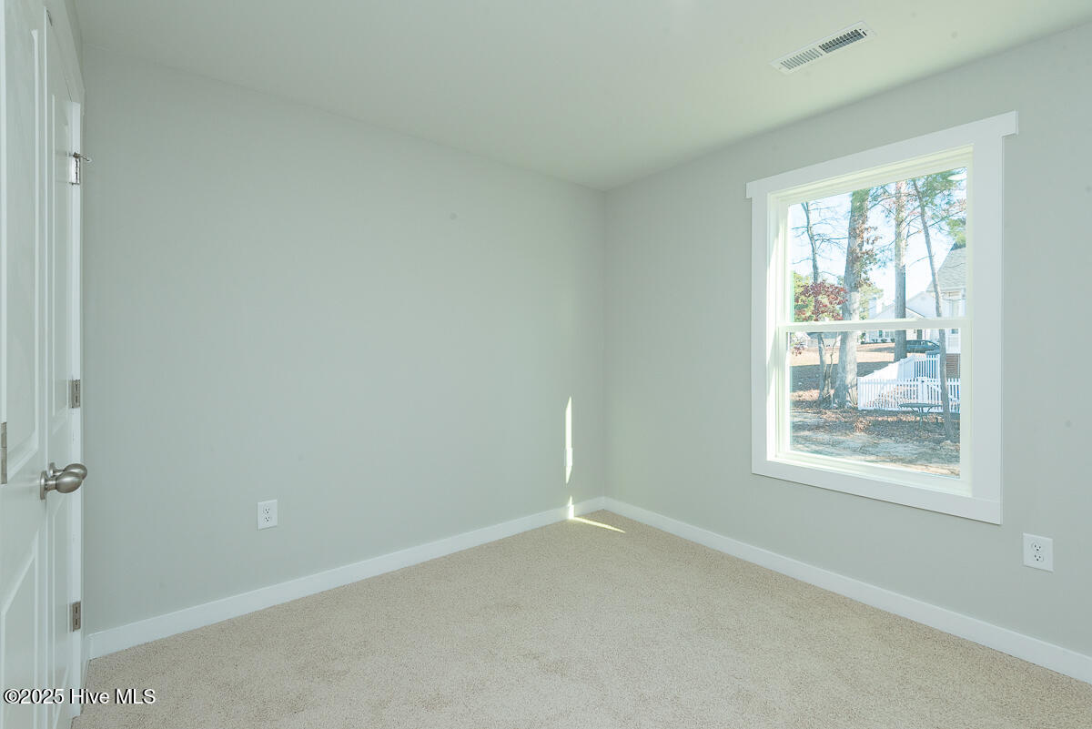 117 Ambergate Court Property Photo 17