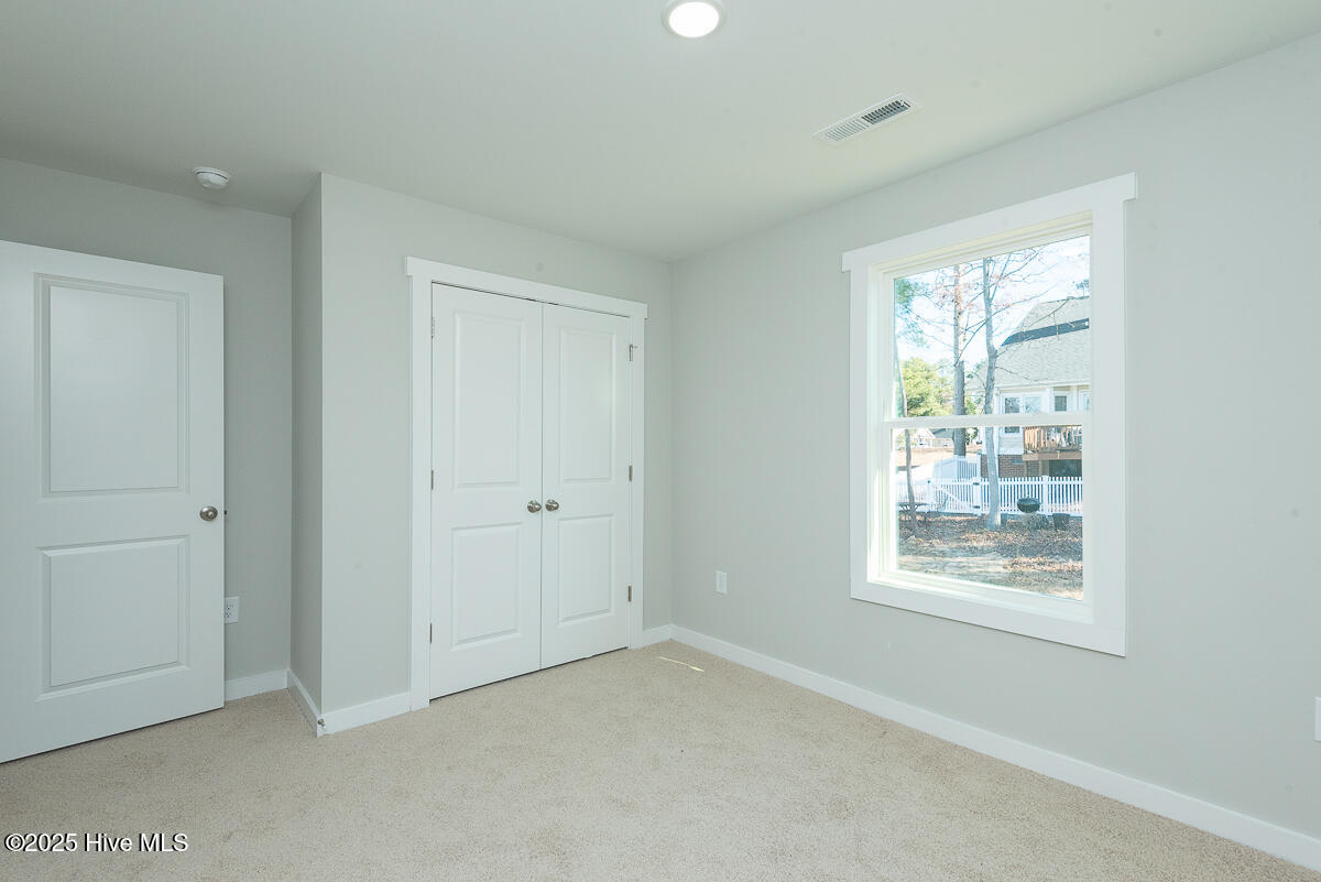 117 Ambergate Court Property Photo 19