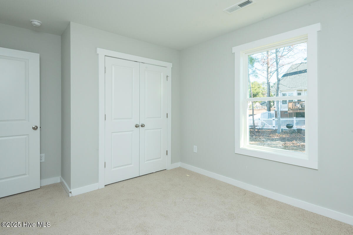 117 Ambergate Court Property Photo 25
