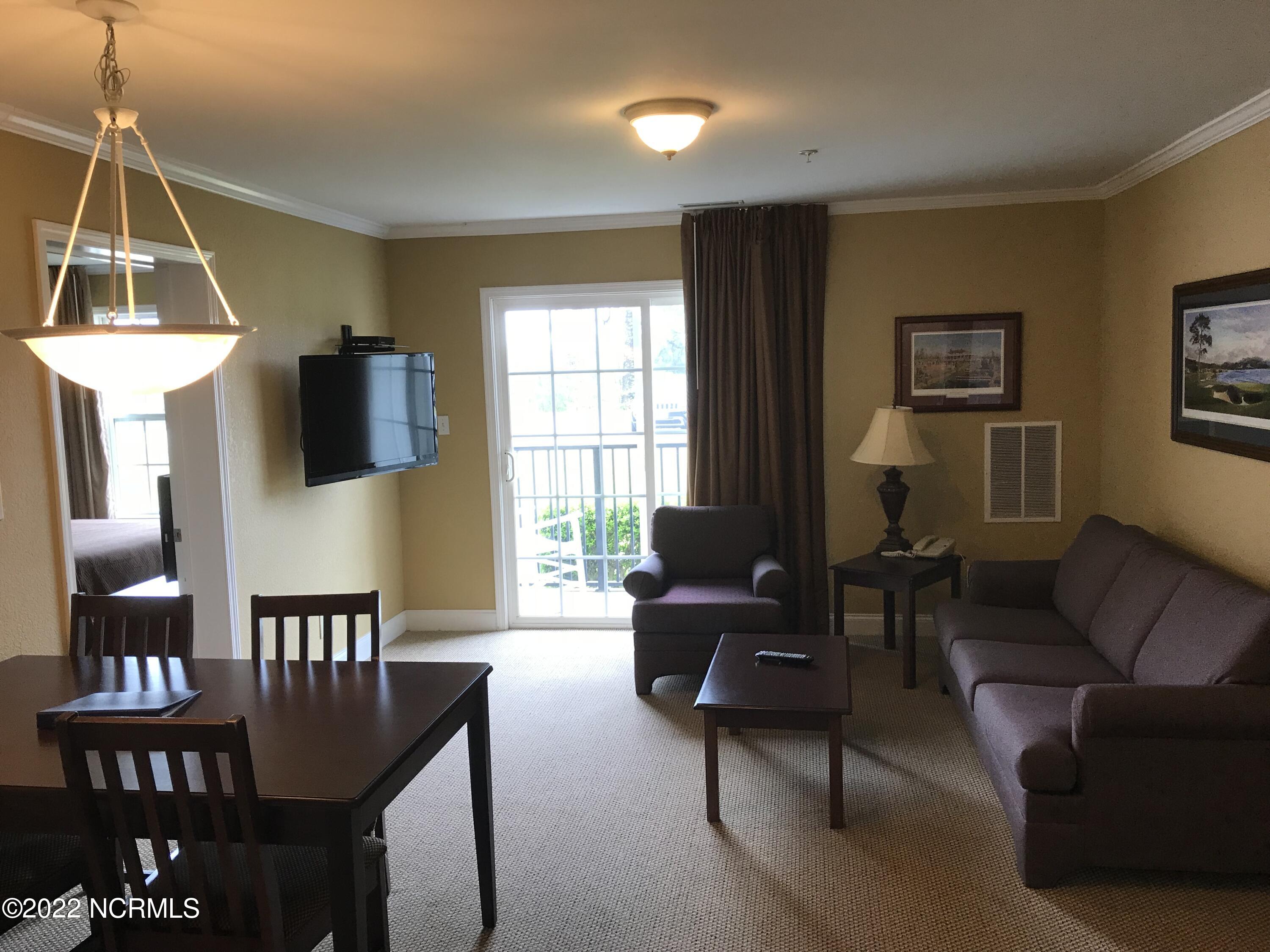 510 Little River Farm Boulevard 202 B Property Photo 4