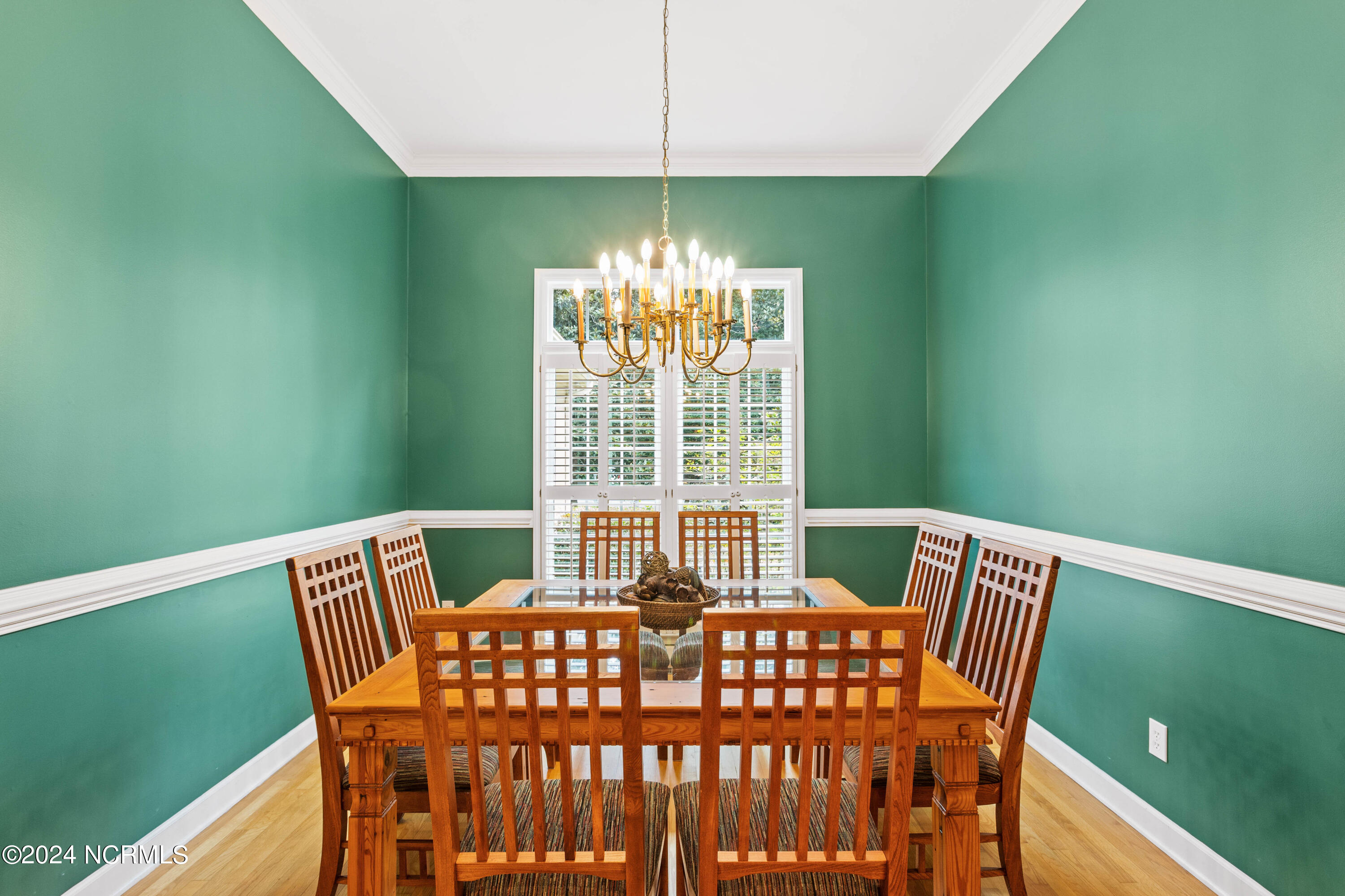 6604 Cove Point Drive Property Photo 11