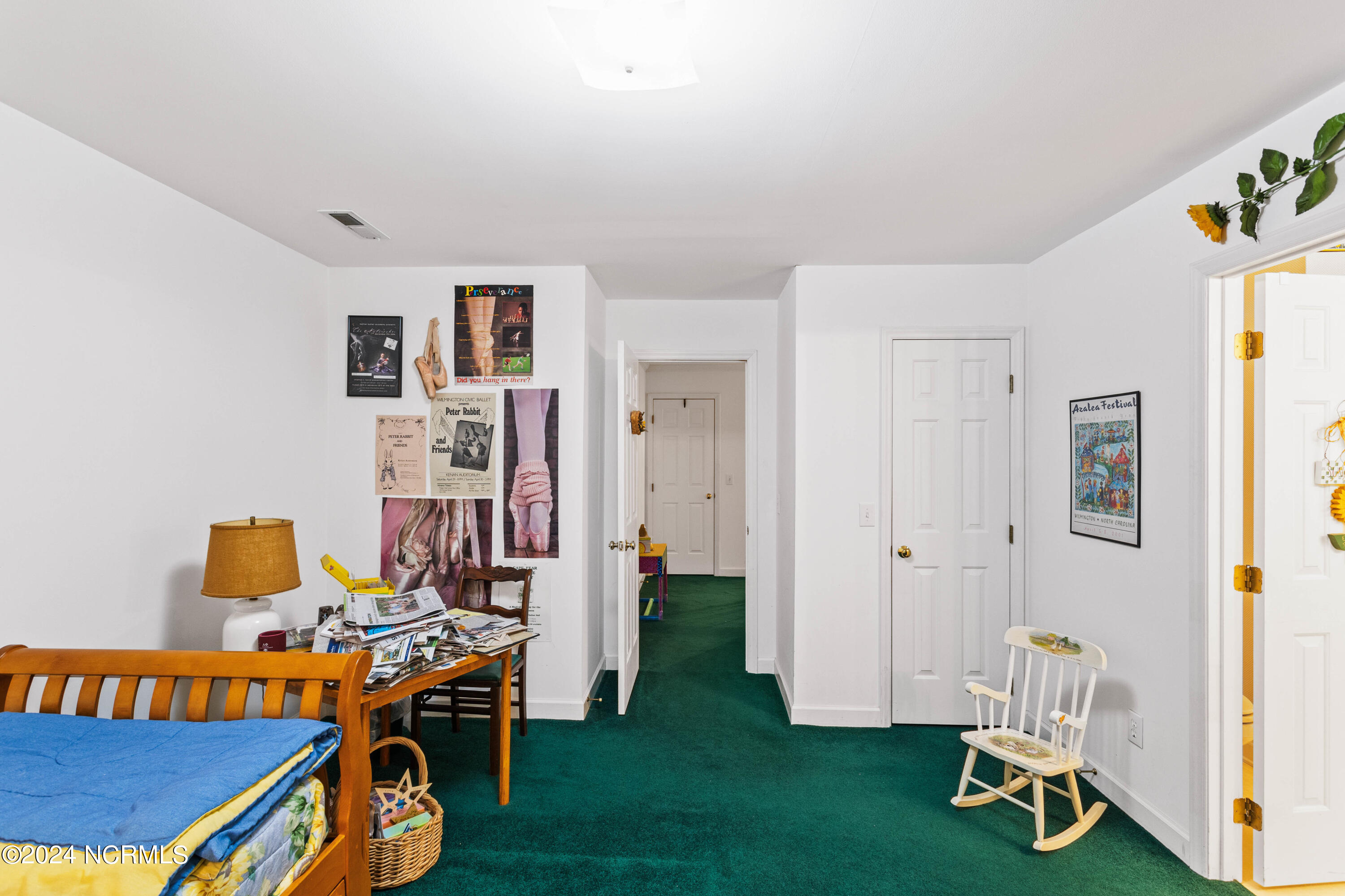 6604 Cove Point Drive Property Photo 32